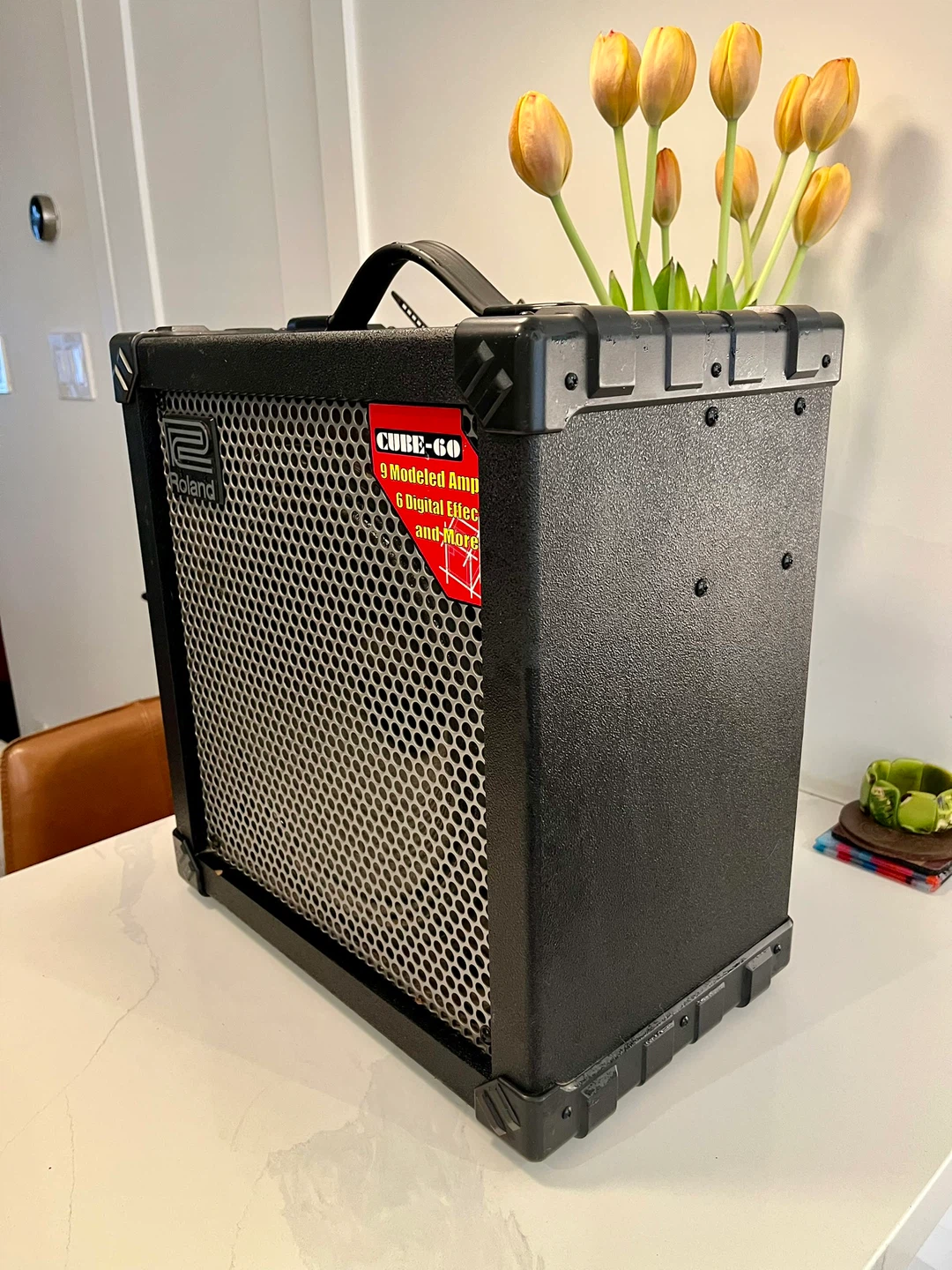 Roland CUBE-60 Guitar Amplifier - photo 3