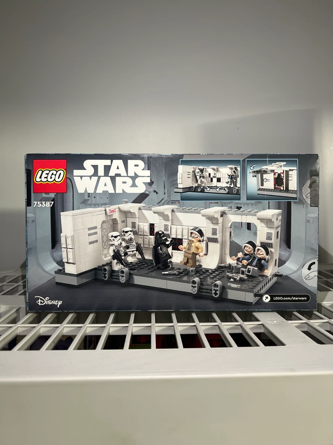 LEGO Star Wars Boarding the Tantive IV -  Building Set