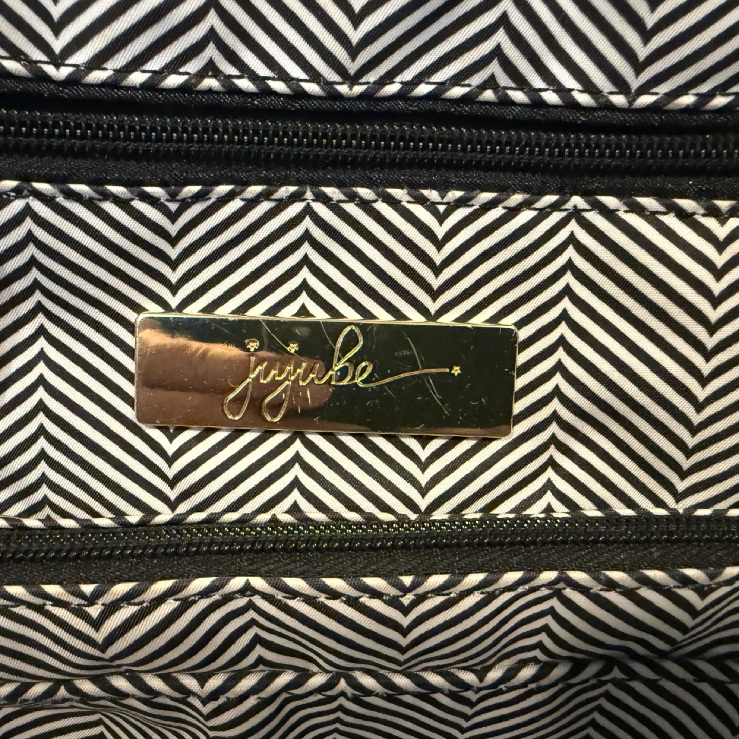 Ju-Ju-Be Diaper Bag Set - Black & White Chevron - photo 3