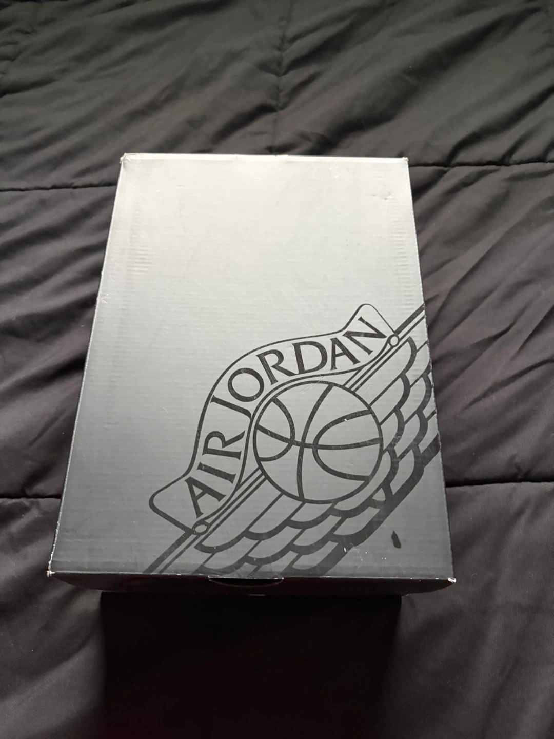 Air Jordan 1 Mid SE "Black University Red" Sneakers - photo 2