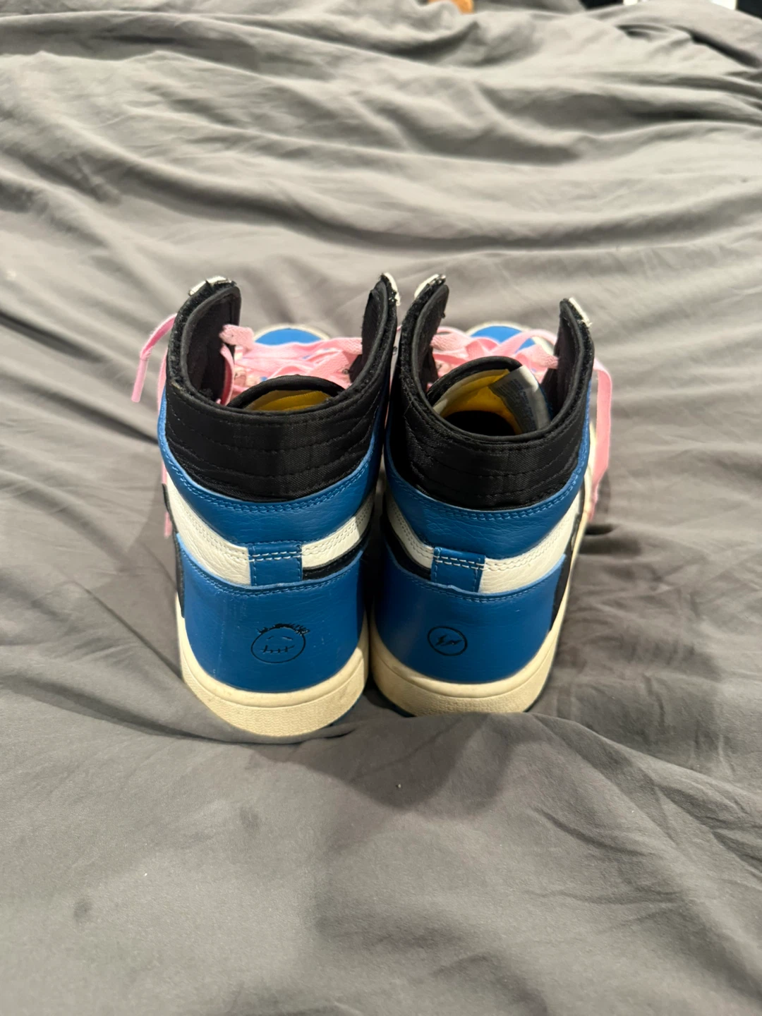 Air Jordan 1 High OG Travis Scott - photo 2
