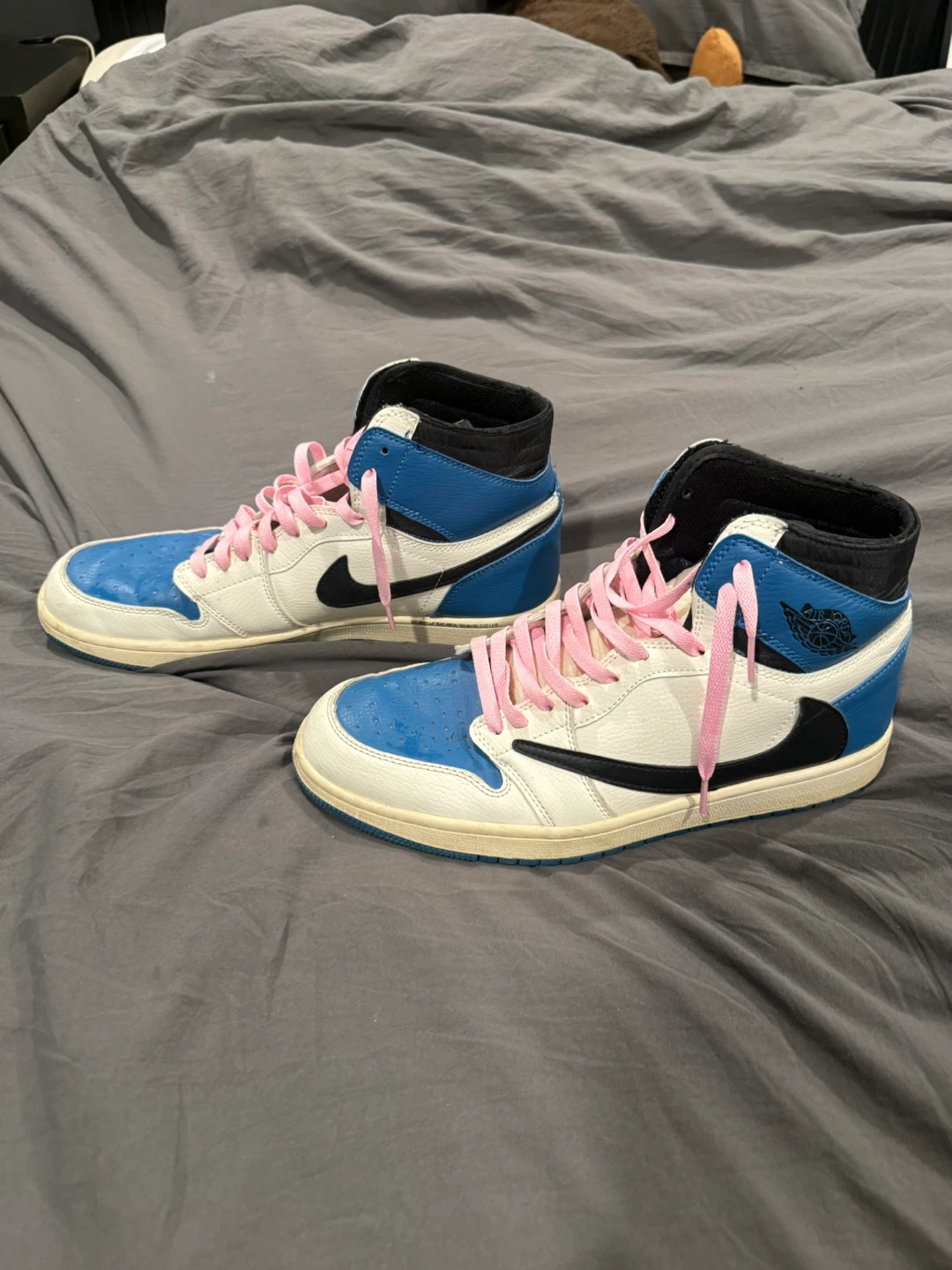 Air Jordan 1 High OG Travis Scott - photo 3
