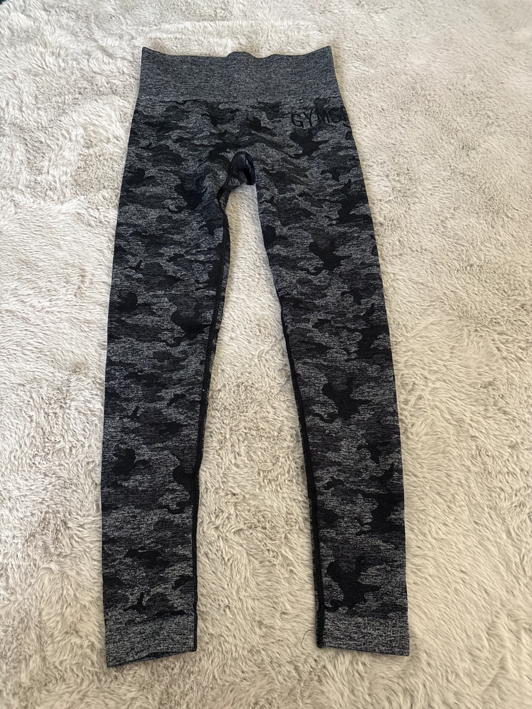 Gymshark Camo Seamless Leggings size xsmall