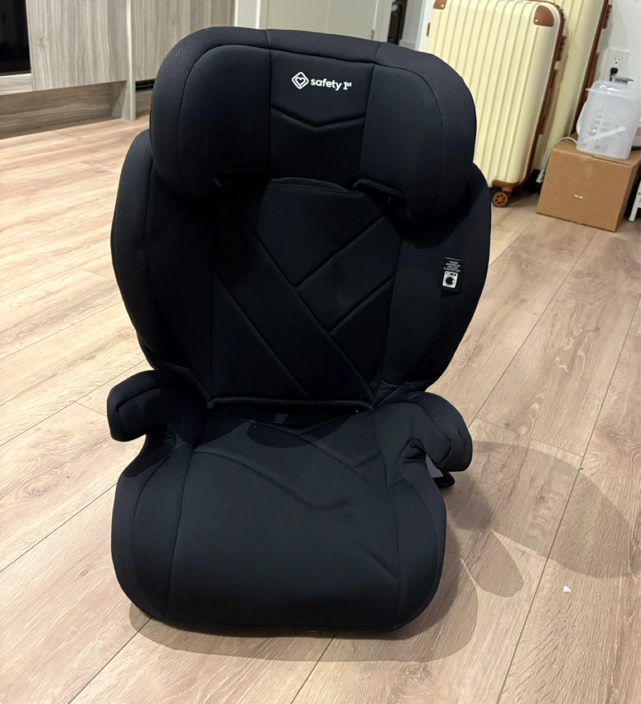 Safety 1st All-in-One Convertible Car Seat