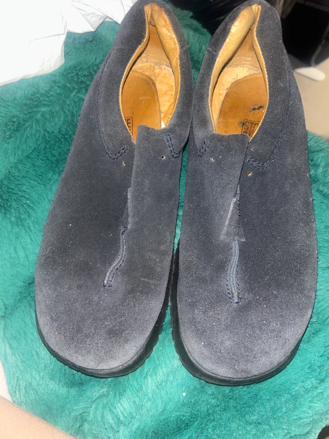 Over Cube Suede Slip-on Shoes