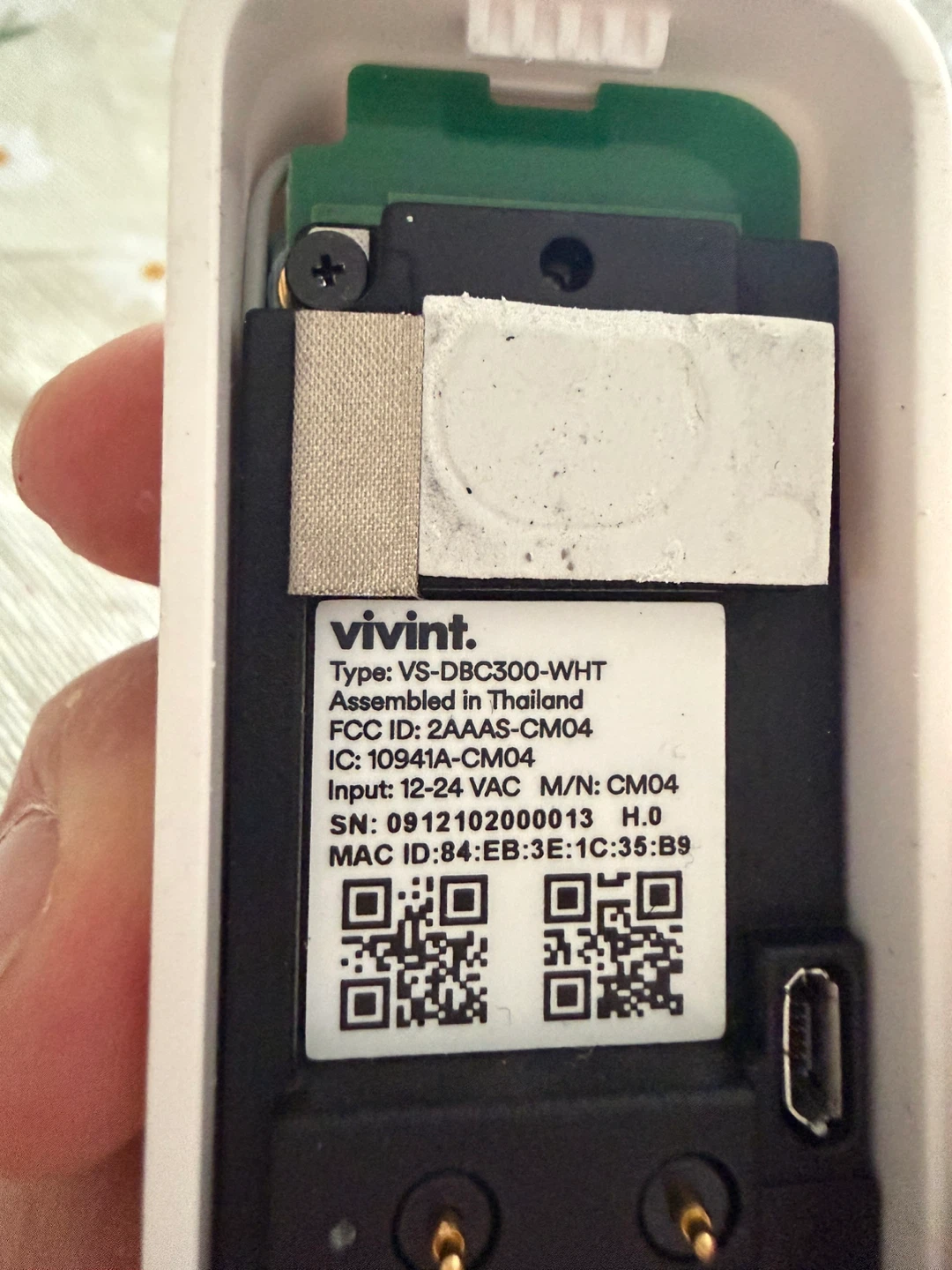 Vivint VS-DBC300-WHT Doorbell Camera - photo 2
