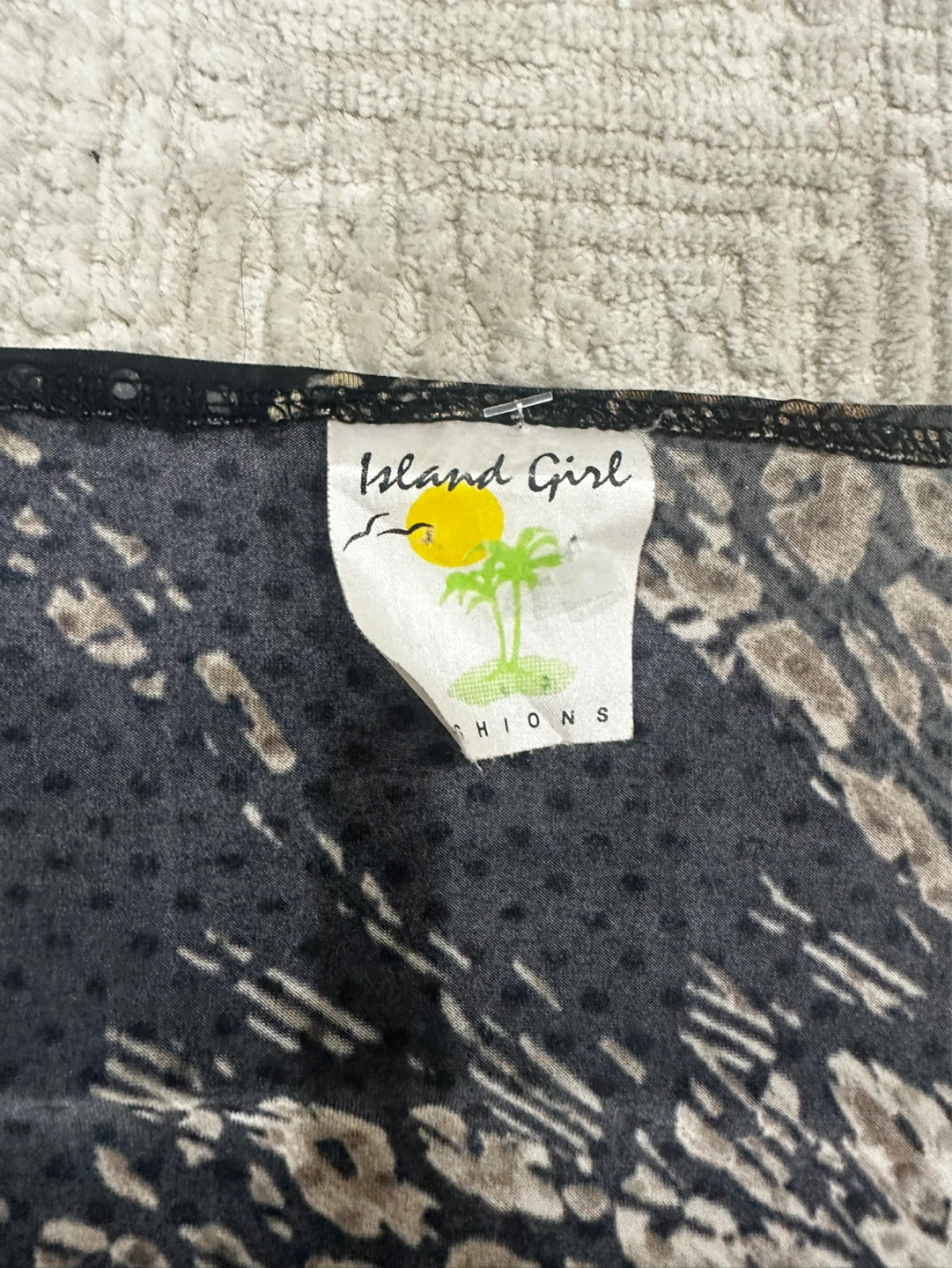 Vintage Island Girl wrap top - photo 3