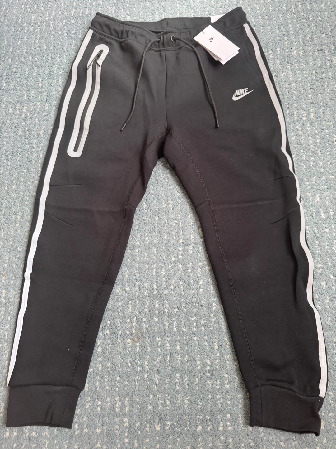 Nike Standard Fit Taper Leg Joggers Black Size M