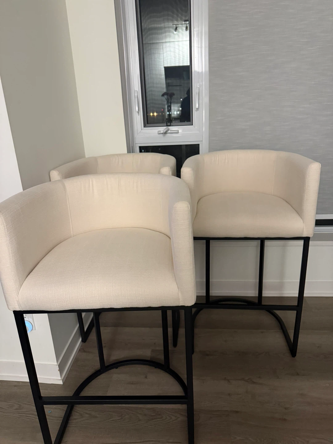 Set of 3 Cream Upholstered Bar Stools - photo 3