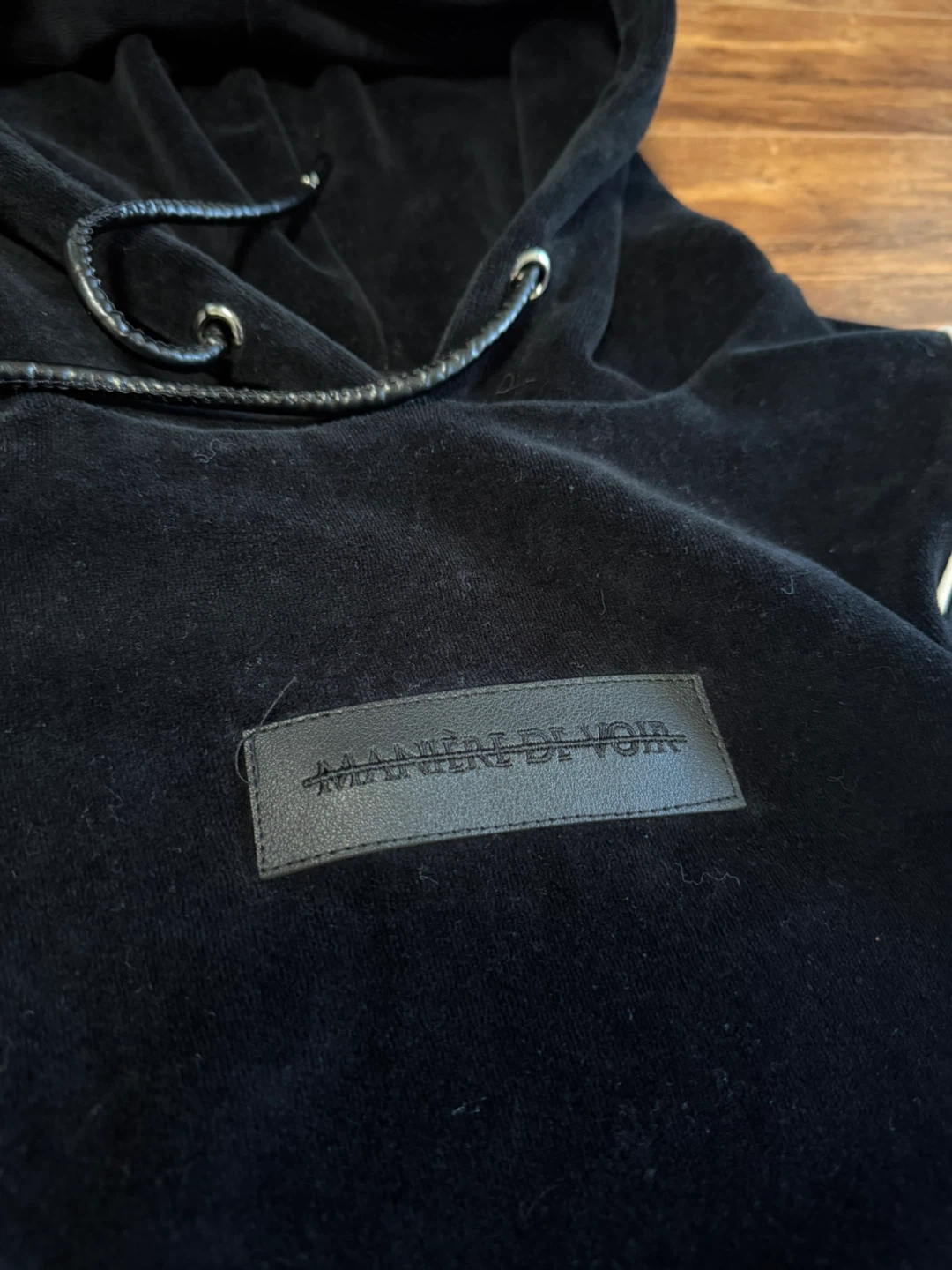 MANIERE DE VOIR Black Velour Hoodie