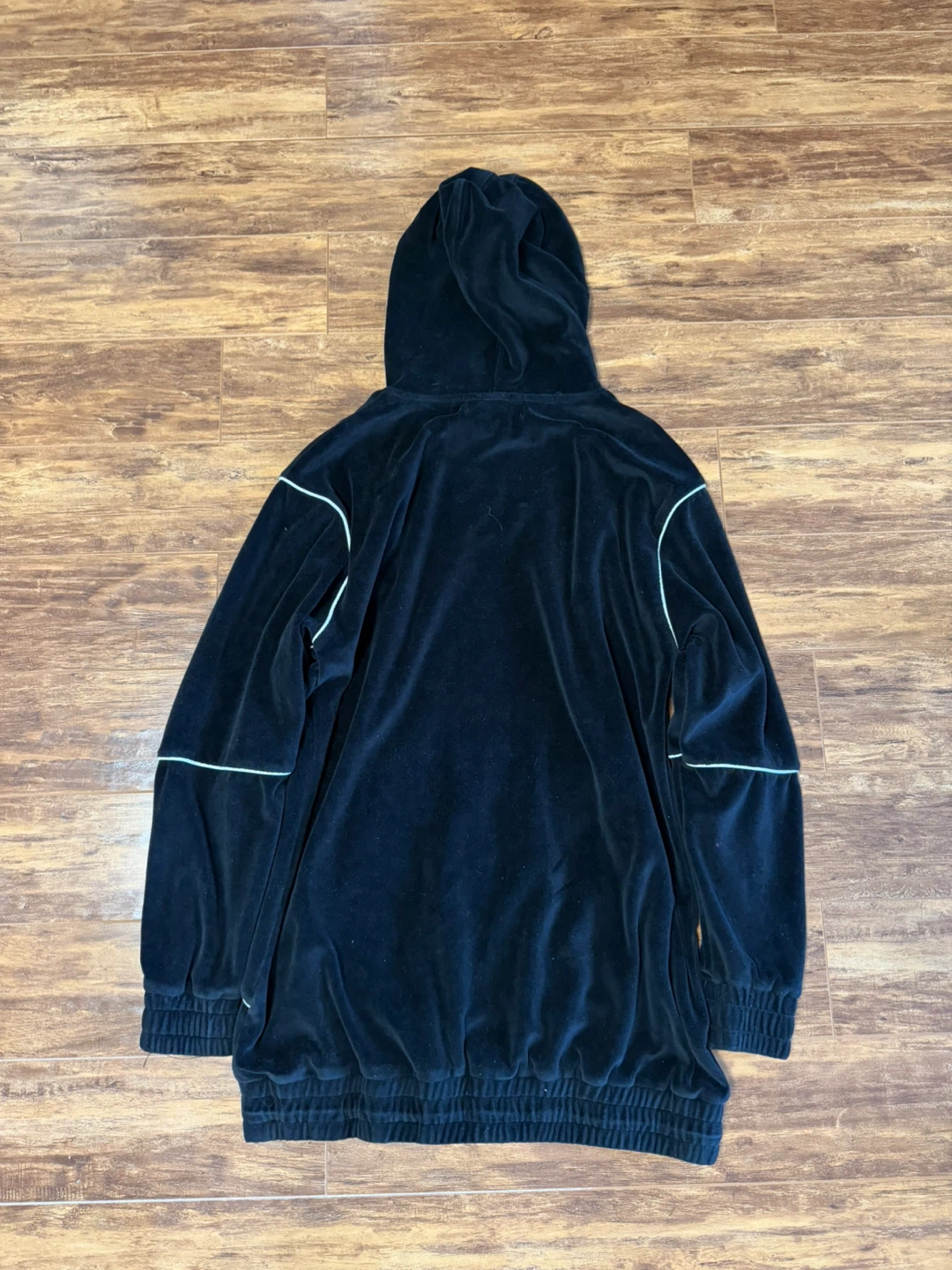 MANIERE DE VOIR Black Velour Hoodie - photo 5