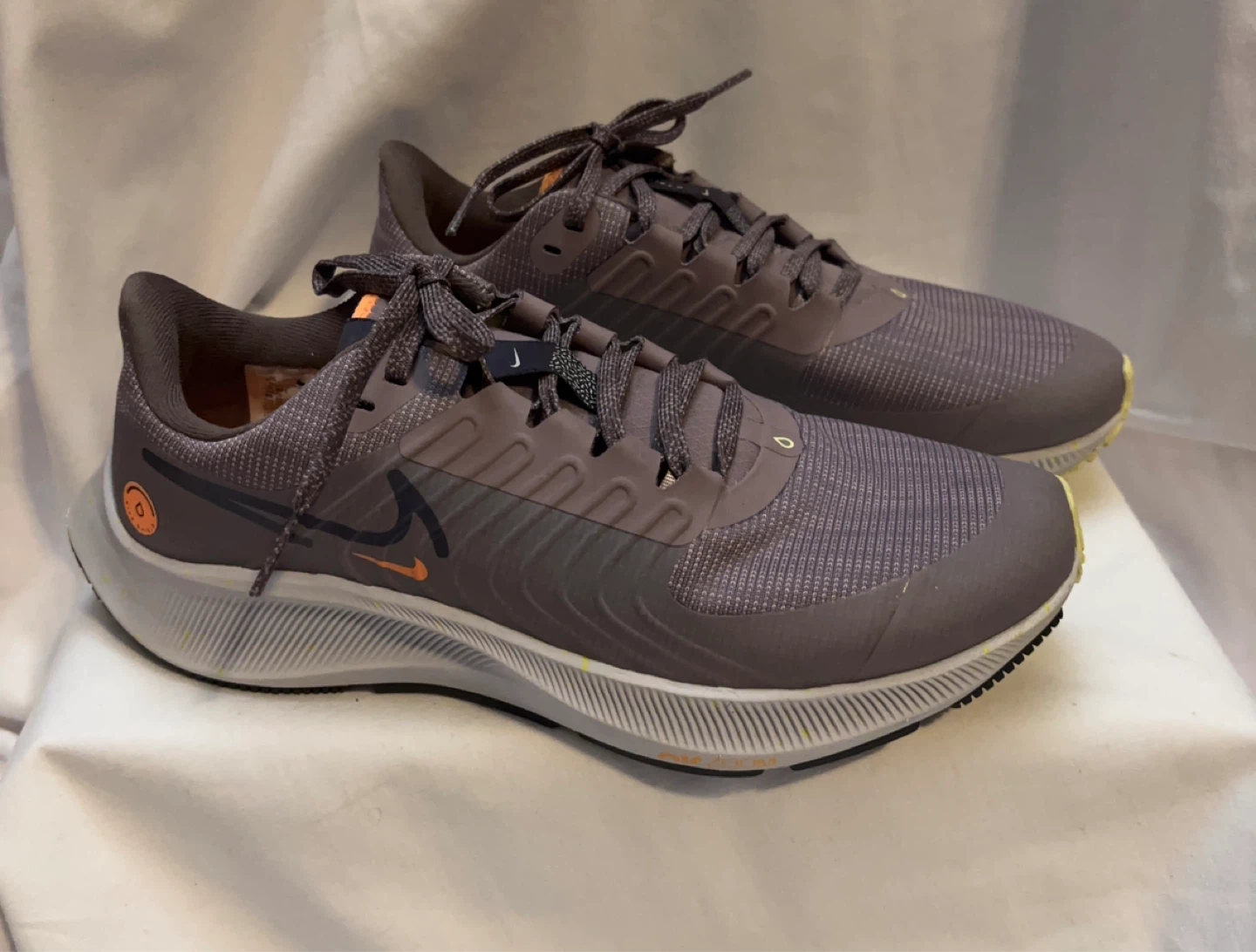 Nike Air Zoom Pegasus 38 Shield - Size 9