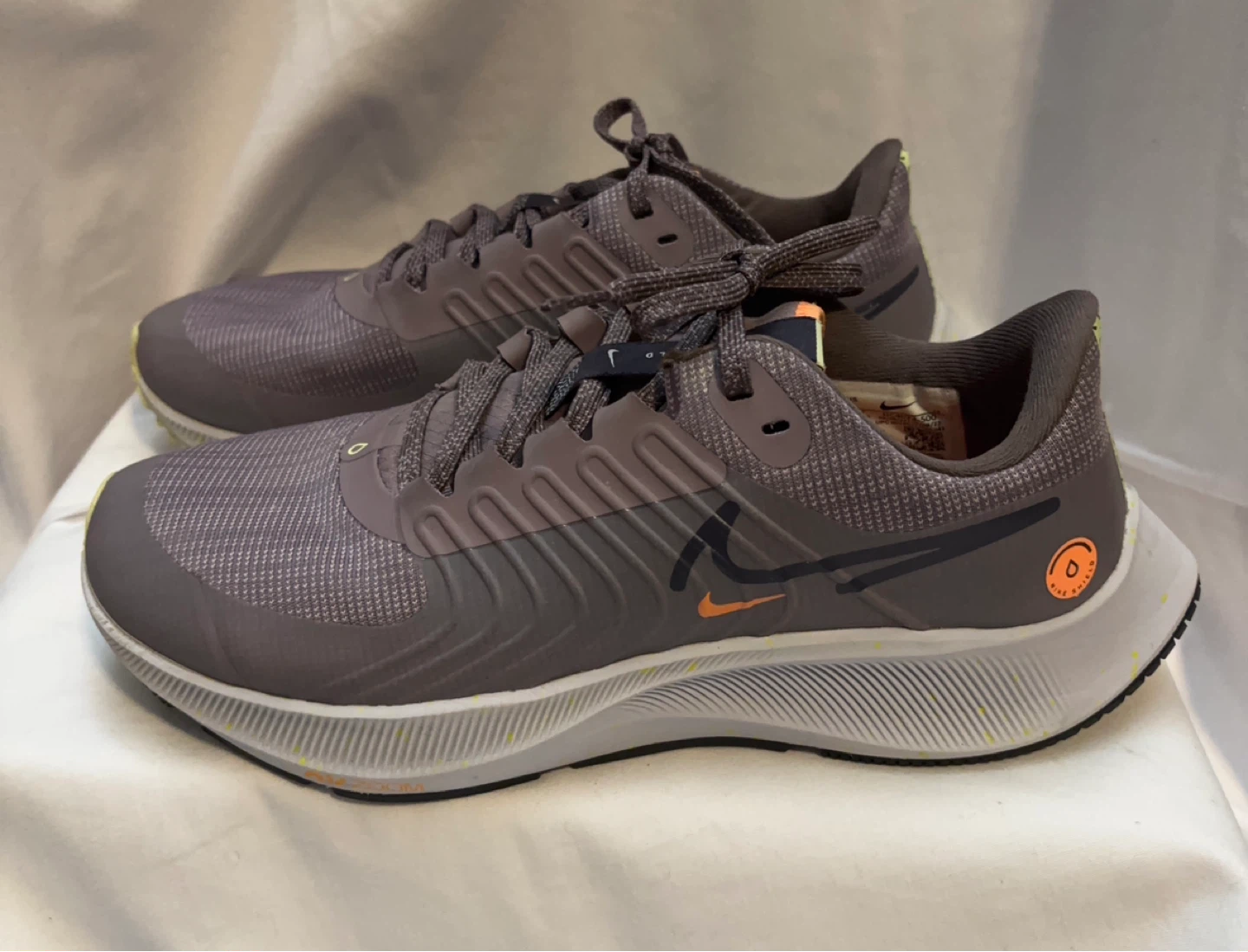 Nike Air Zoom Pegasus 38 Shield - Size 9 - photo 3
