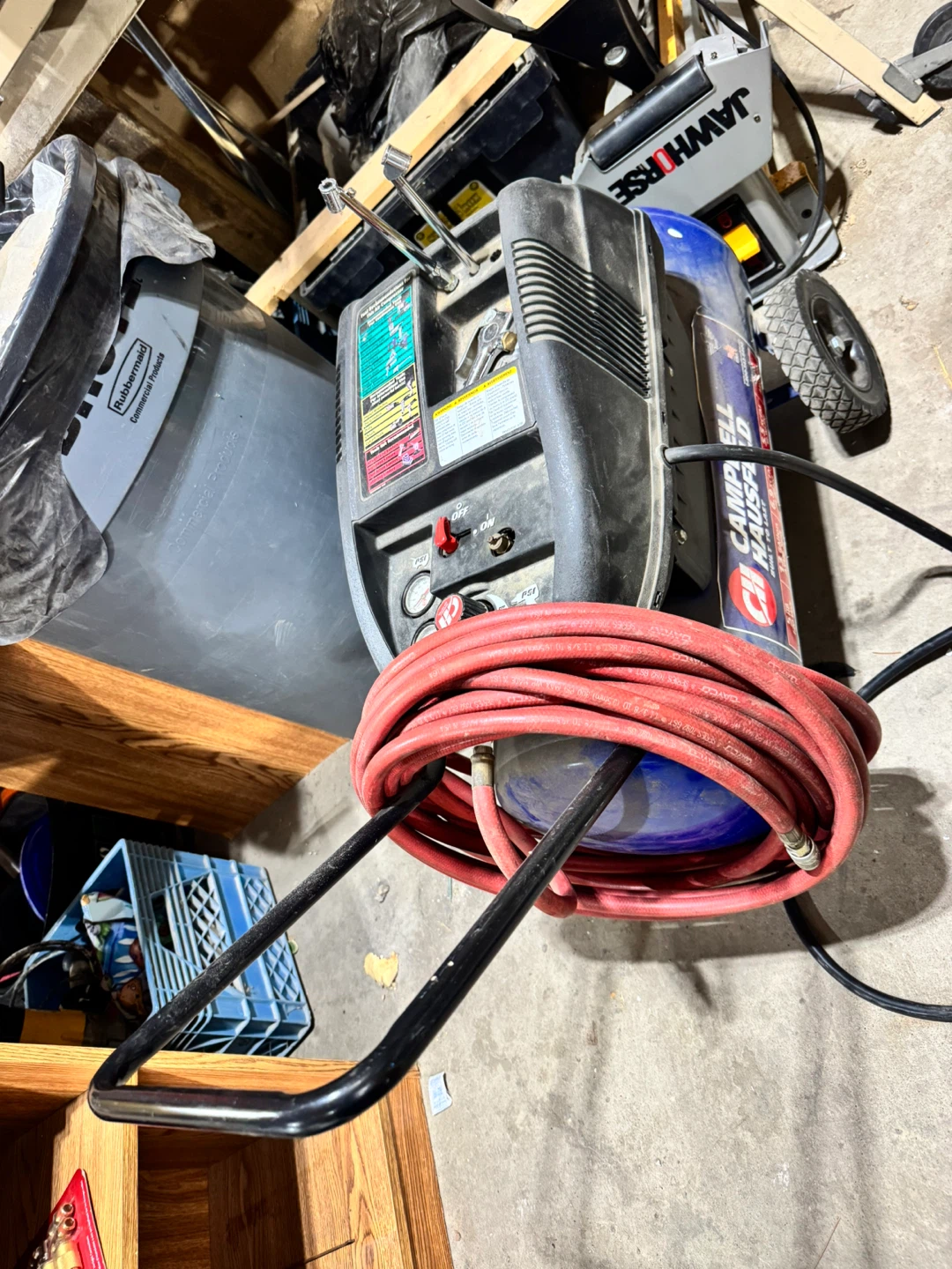 Campbell Hausfeld Air Compressor with Hose - photo 3