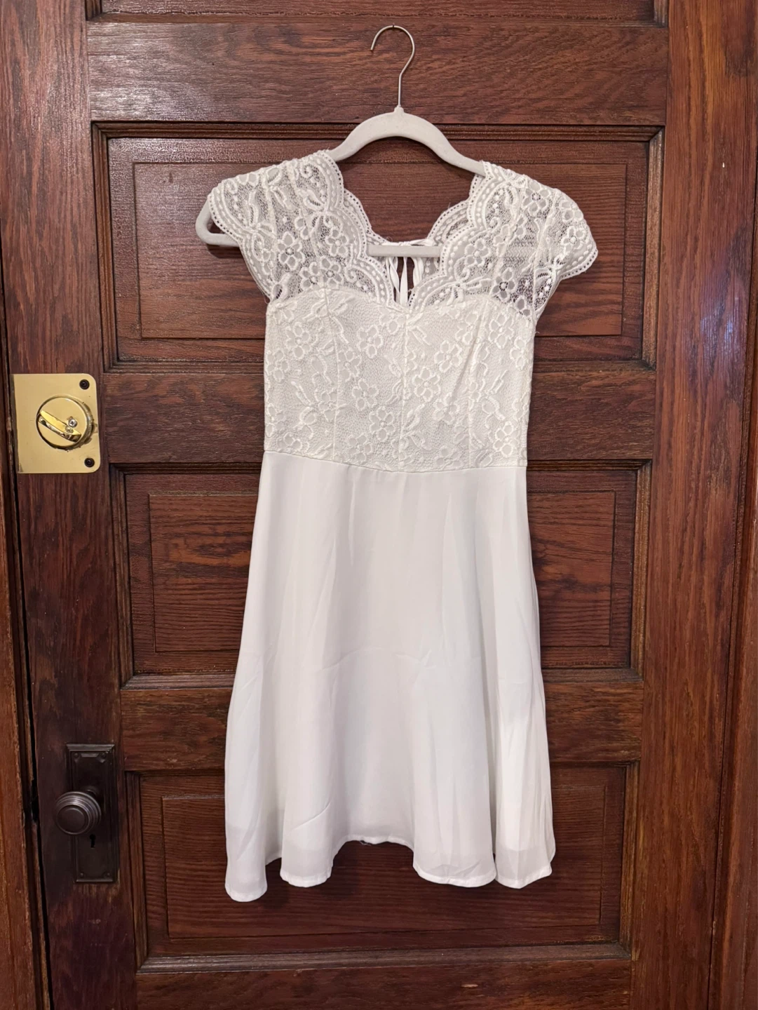 White Lace Cap Sleeve Dress - XS