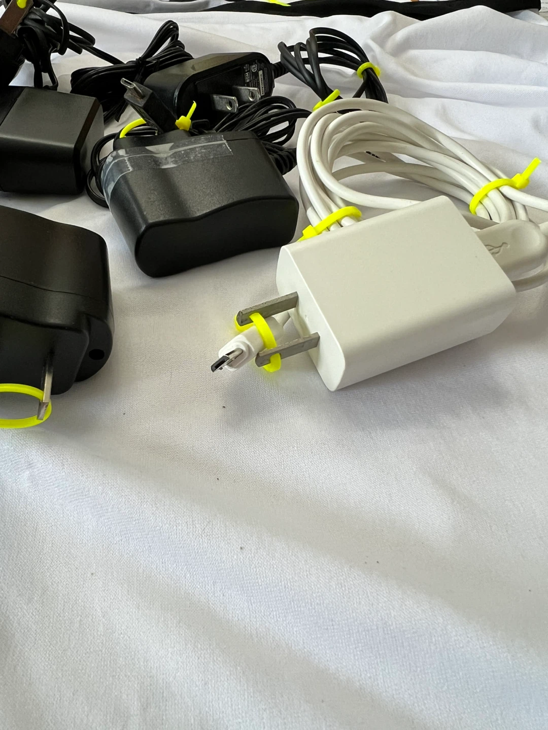 Lot of AC Adapters - photo 2