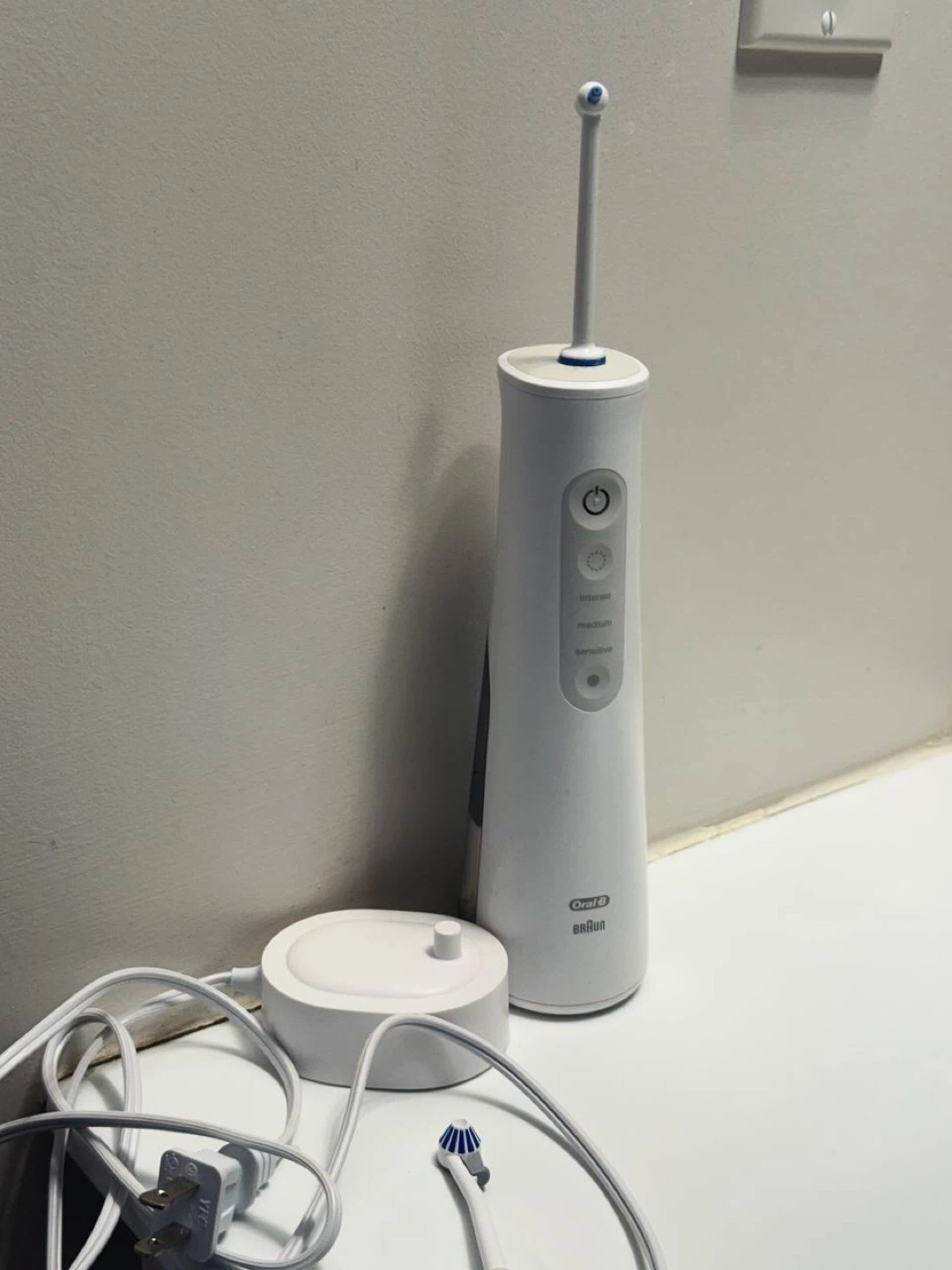 Oral-B Advanced Water Flosser
