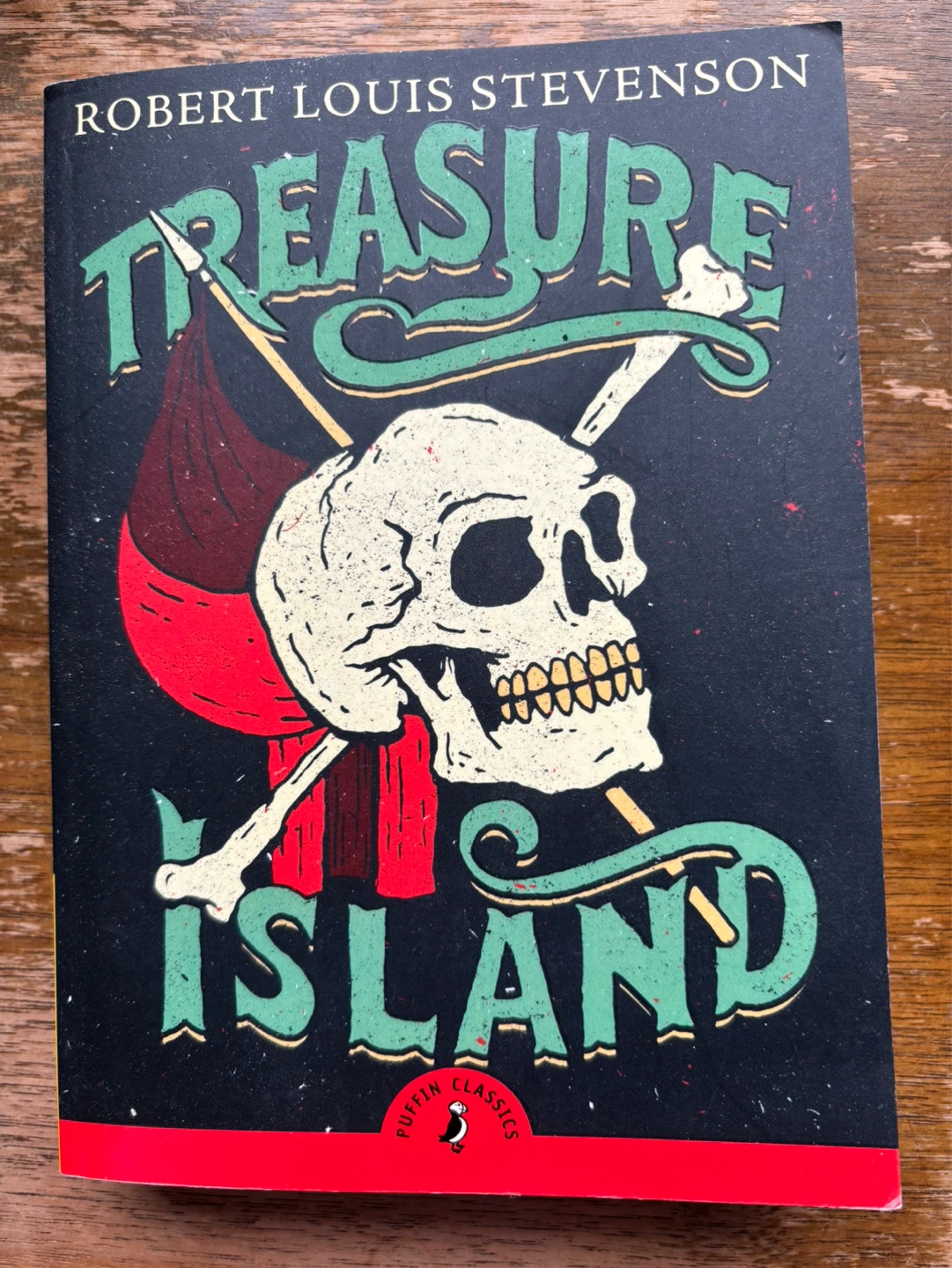 Treasure Island by Robert Louis Stevenson (Puffin Classics)