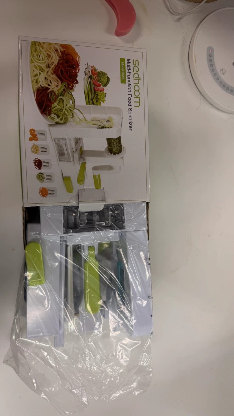 Sedhoom Multi-Function Food Spiralizer