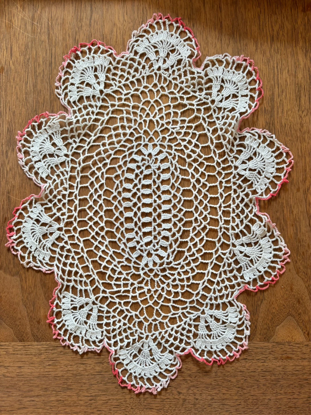 Vintage White crochet doily with pink edging - photo 4