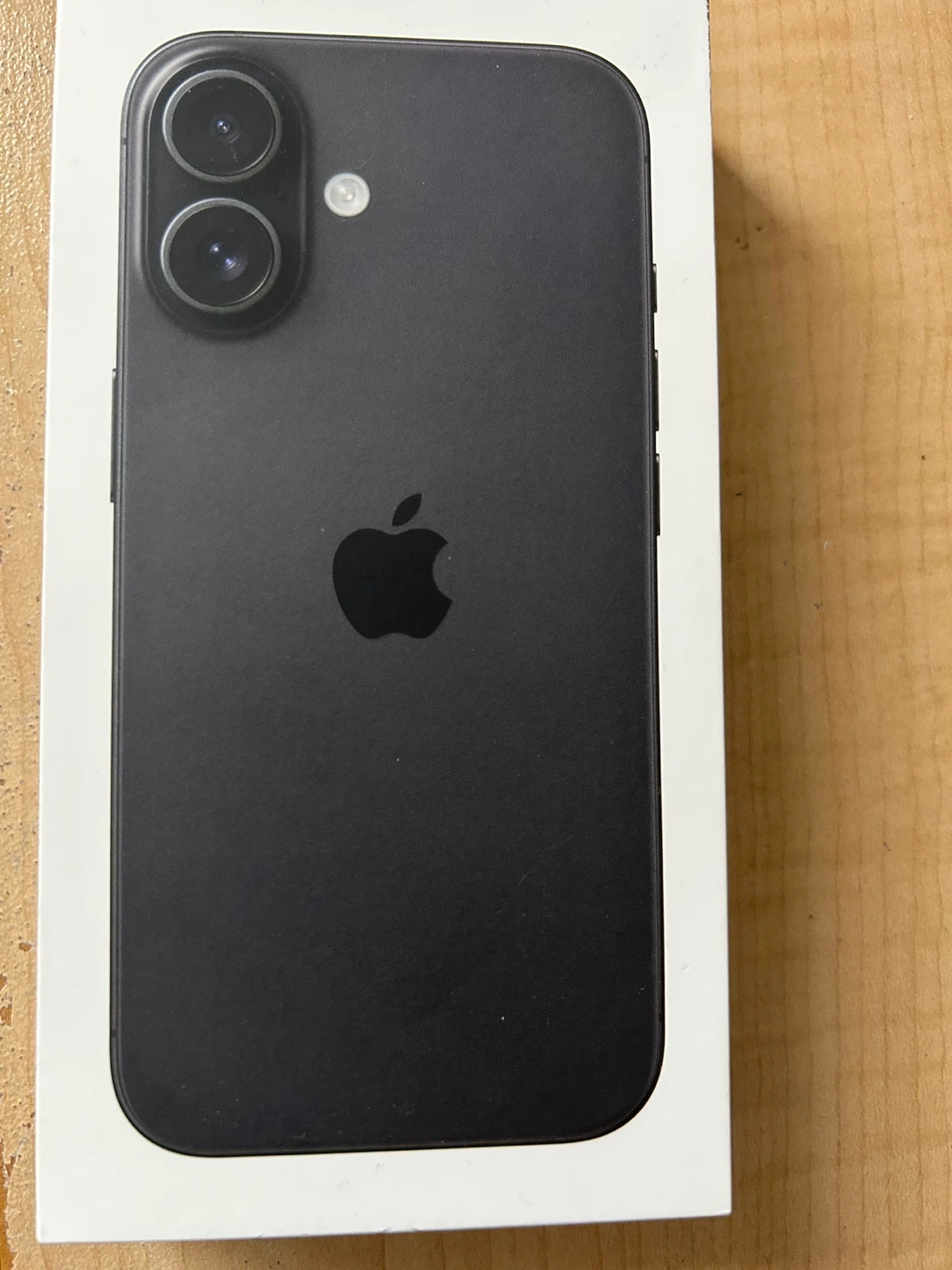 Apple iPhone 11 - photo 2