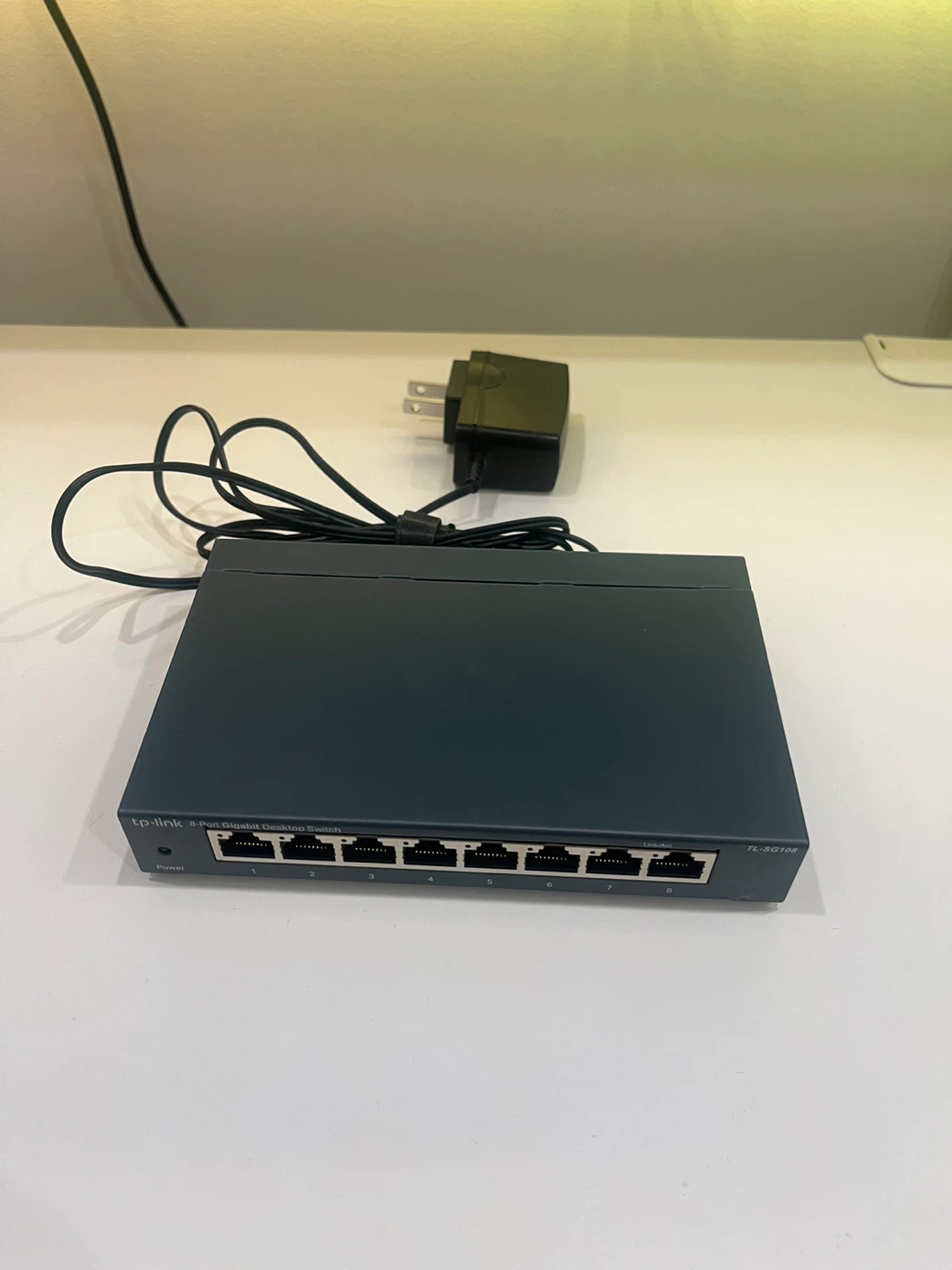 TP-Link 8-Port Gigabit Desktop Switch TL-SG108