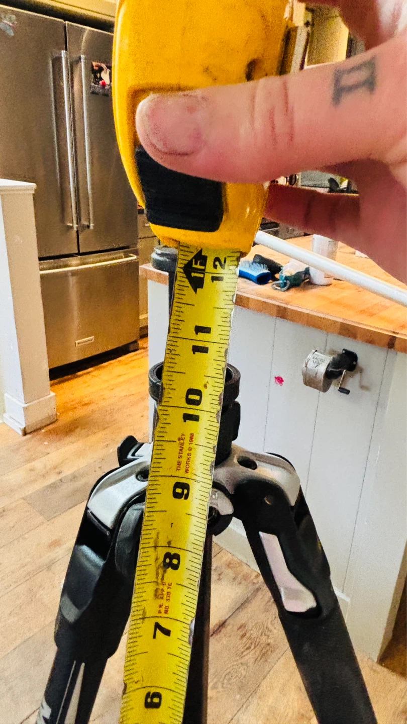 Black Tripod for Cameras - photo 2