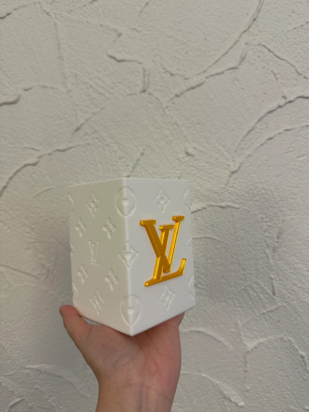 Custom made 3d print inspired brush box