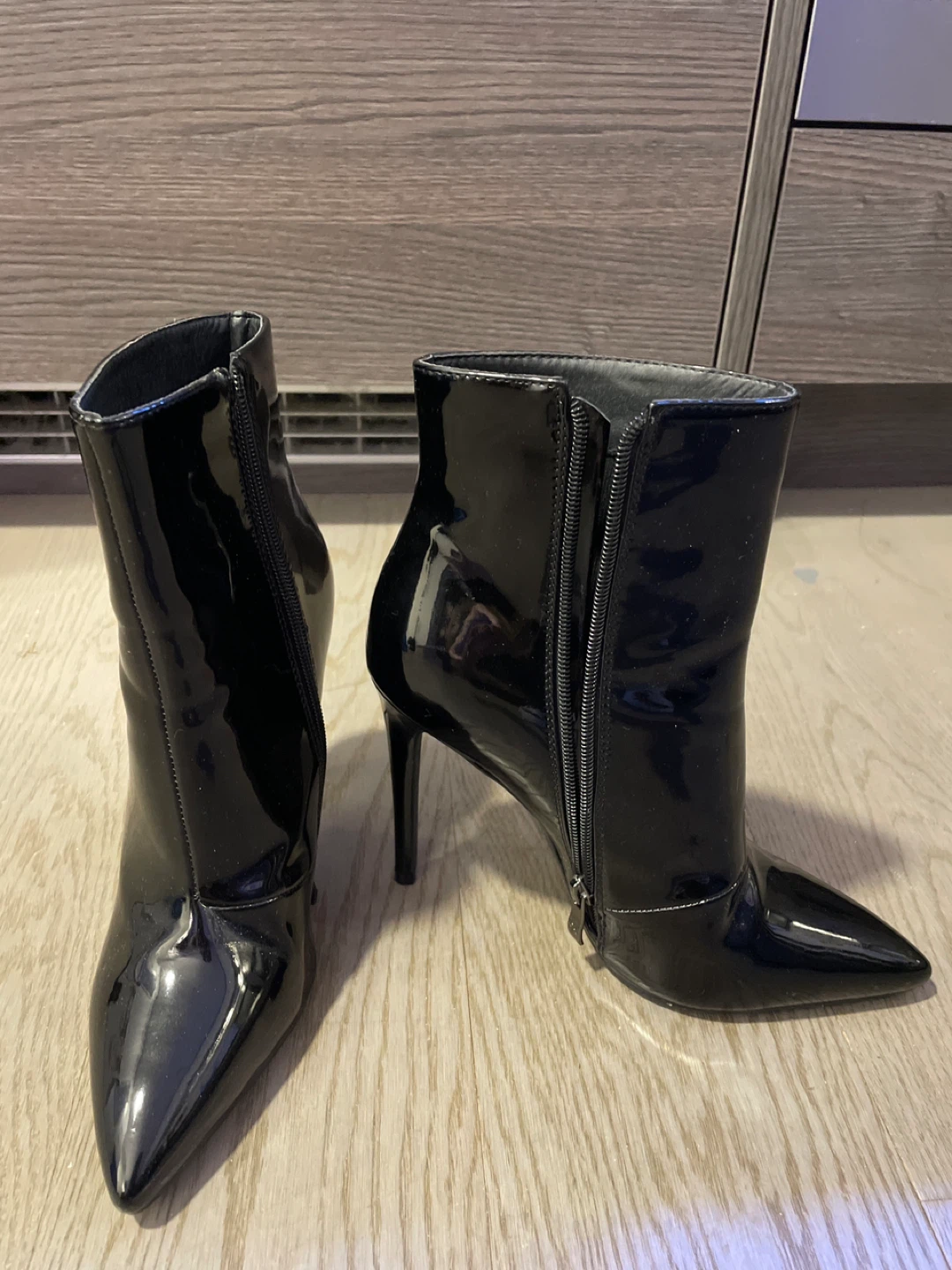Black Patent Pointed Toe Stiletto Ankle Boots - photo 3