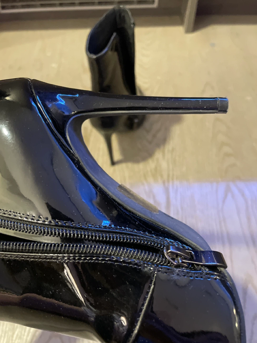 Black Patent Pointed Toe Stiletto Ankle Boots - photo 5