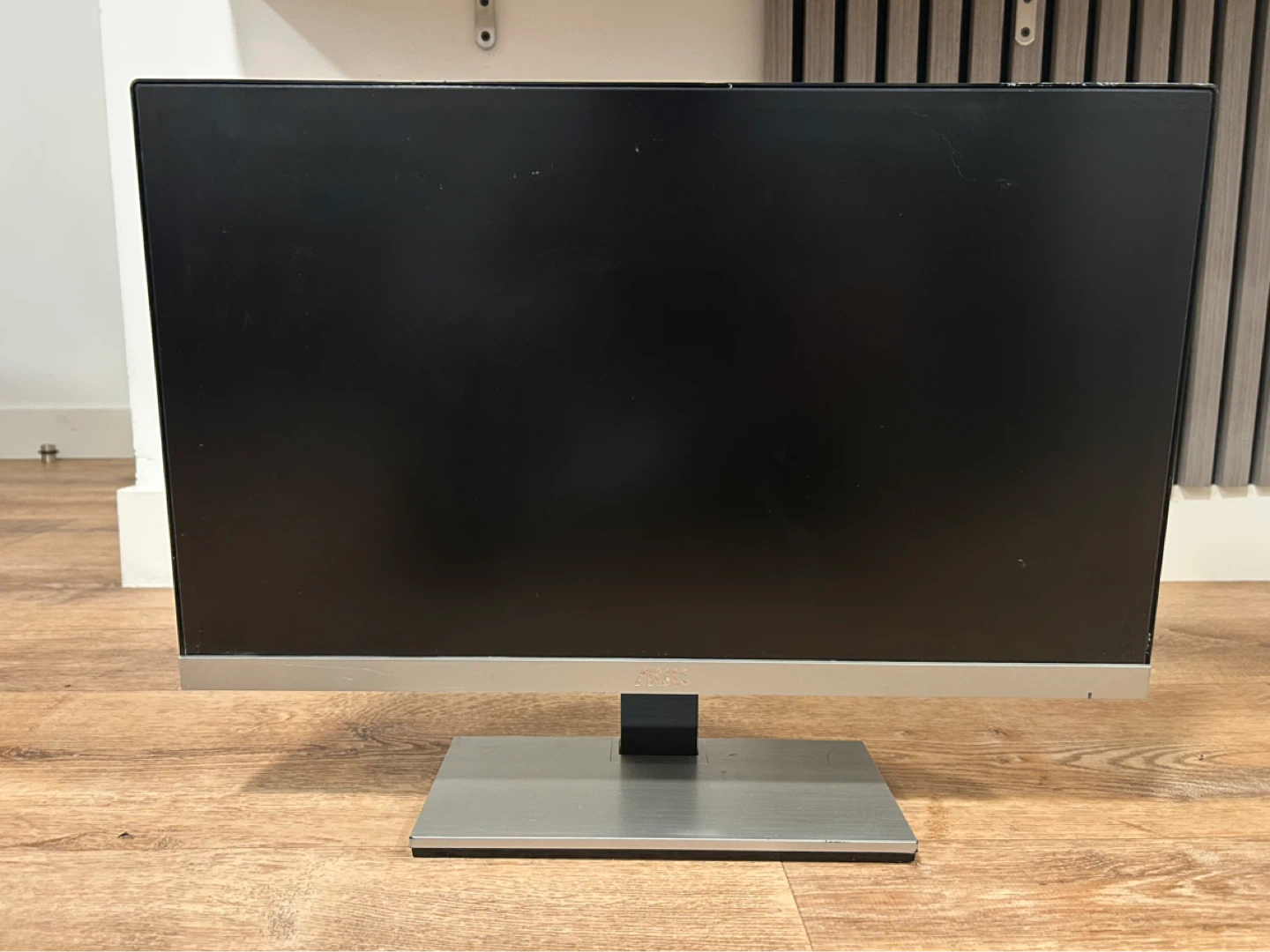 AOC MONITOR (24 in) - photo 3
