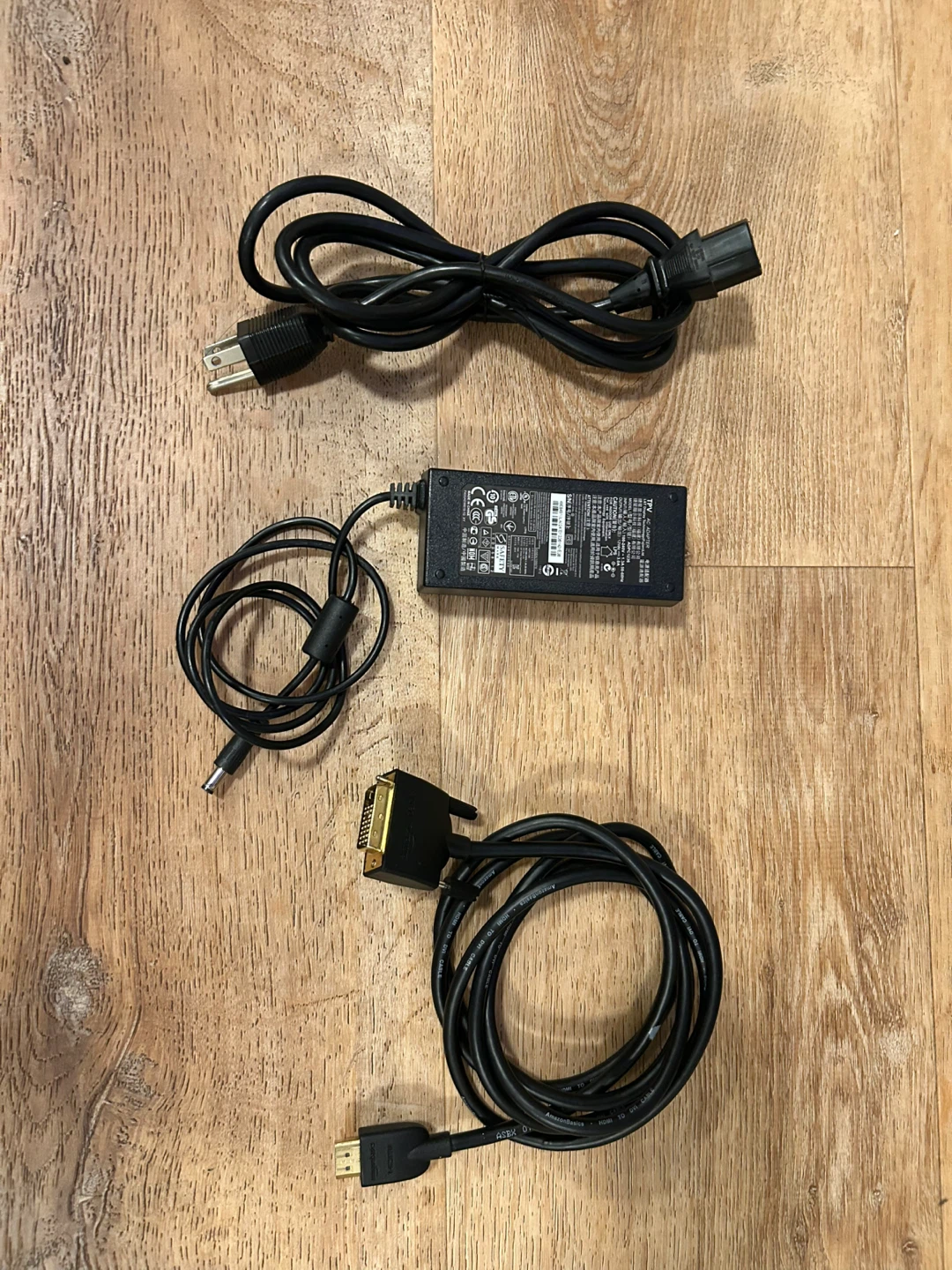 AOC MONITOR (24 in) - photo 5