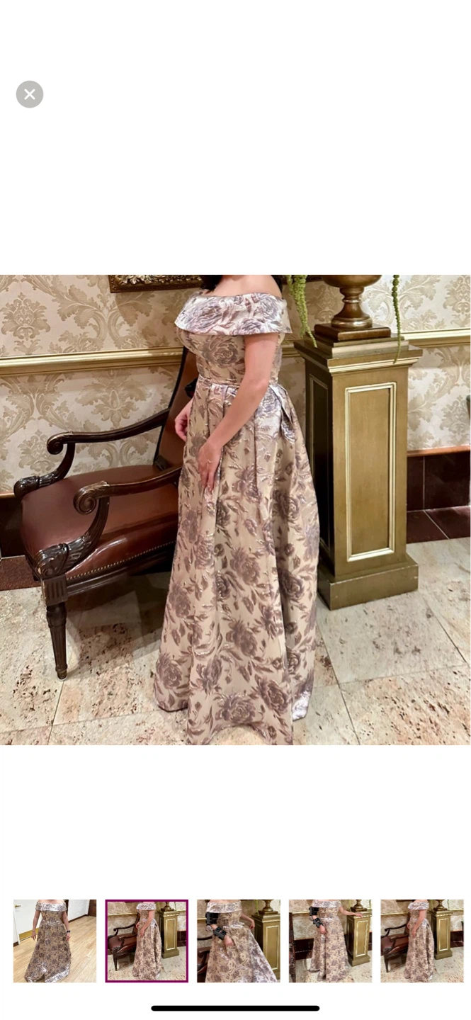 Women's Off-the-Shoulder Floral Brocade Gown - photo 2