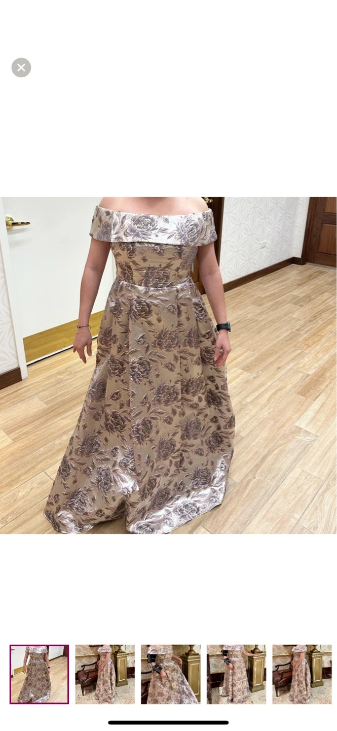 Women's Off-the-Shoulder Floral Brocade Gown