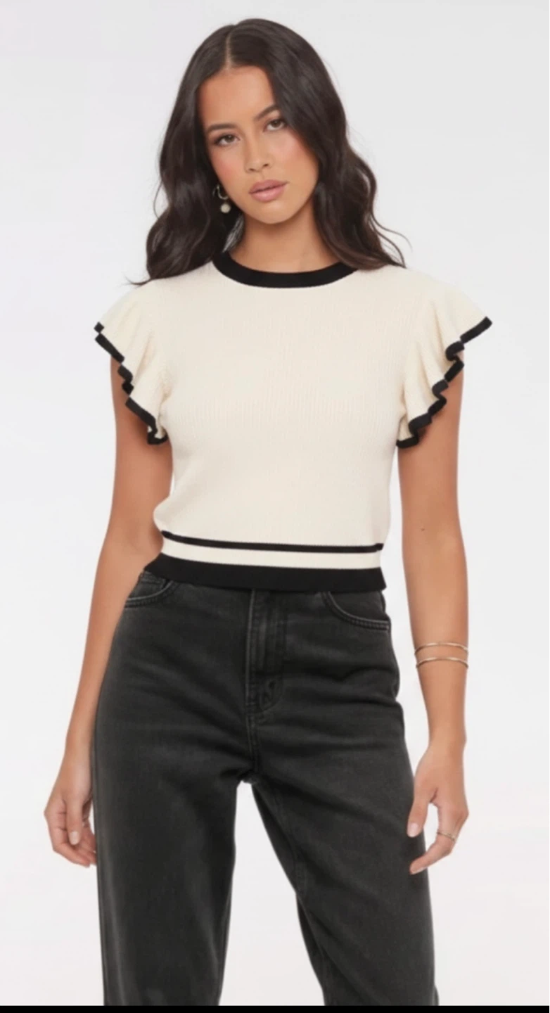 CAROLYN TAYLOR Women's Ruffle Sleeve Sweater - Cream/Navy
