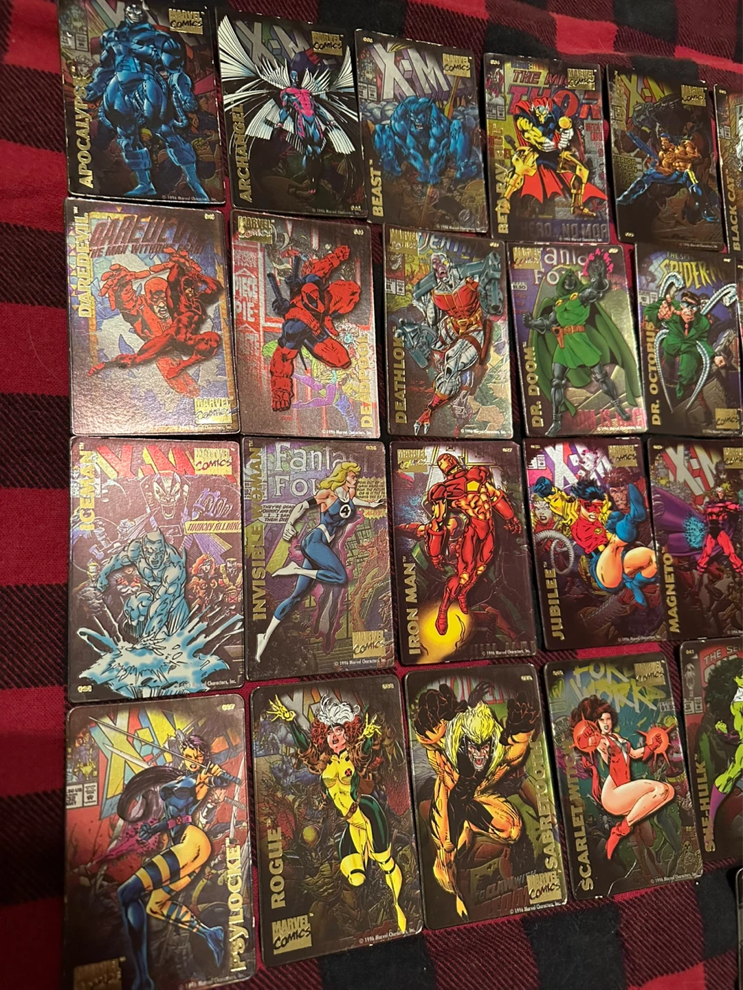 COMPLETE SET 1996 Marvel Magnets