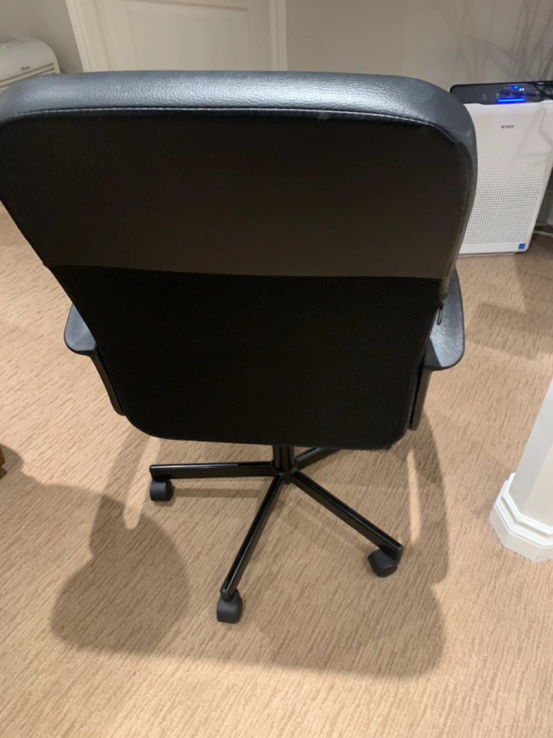 Black Office Chair - photo 3