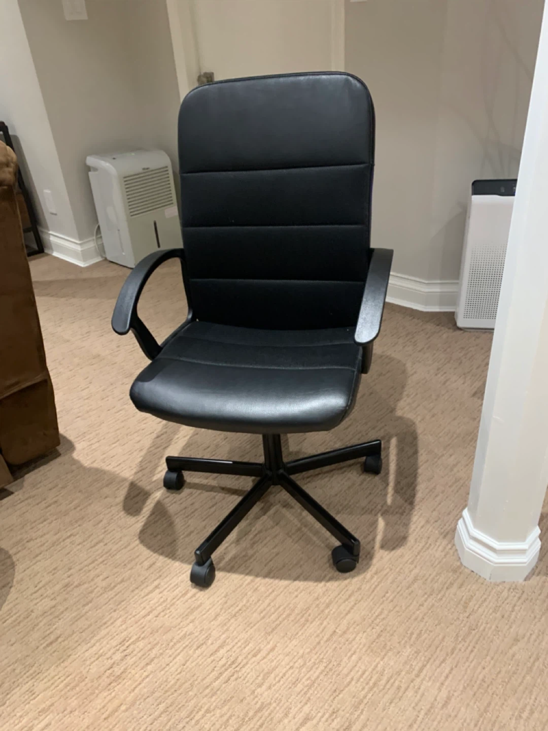 Black Office Chair - photo 2