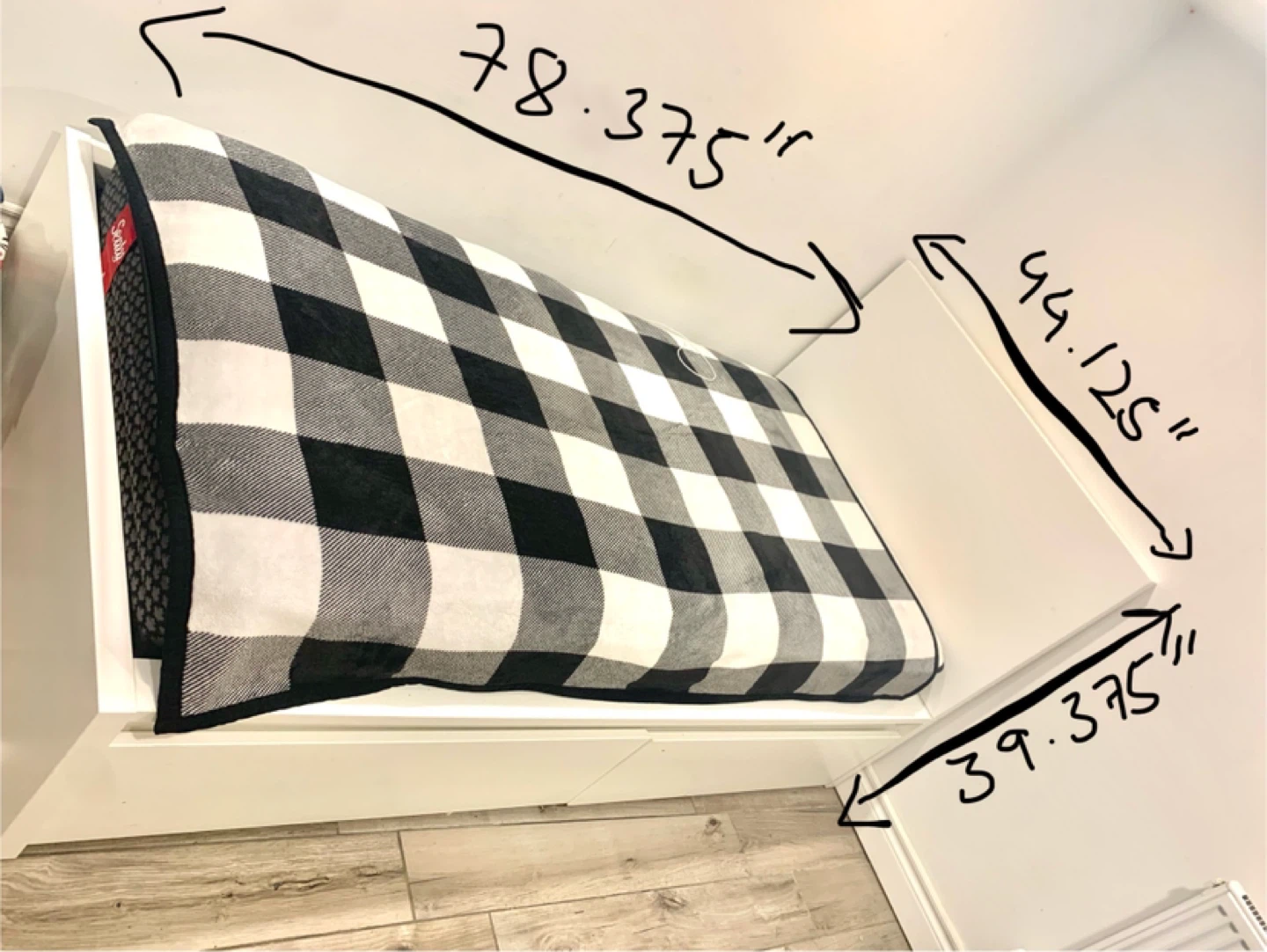 White IKEA MALM Bed with Storage Drawers - 29/30 May pickup - photo 2