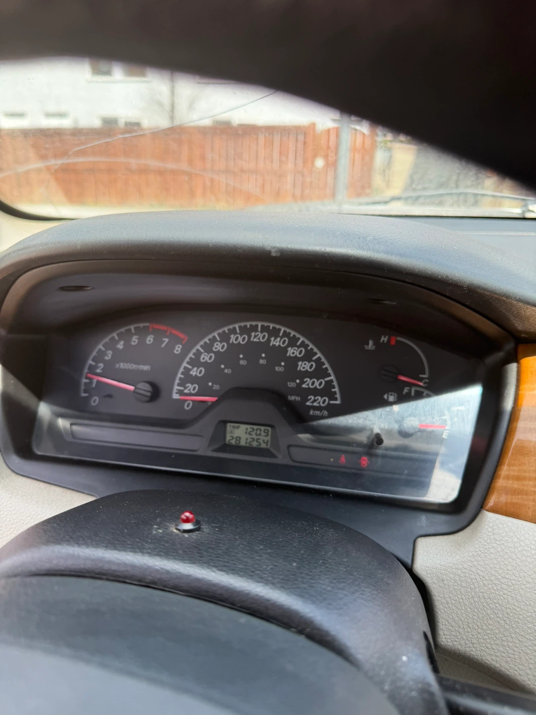Silver Mitsubishi Lancer - photo 2