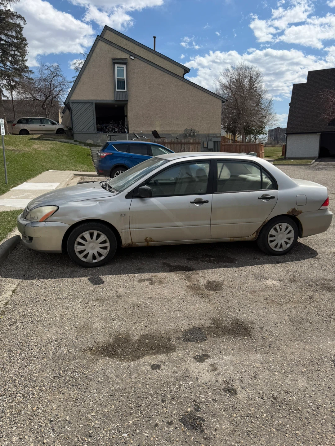 Silver Mitsubishi Lancer - photo 4