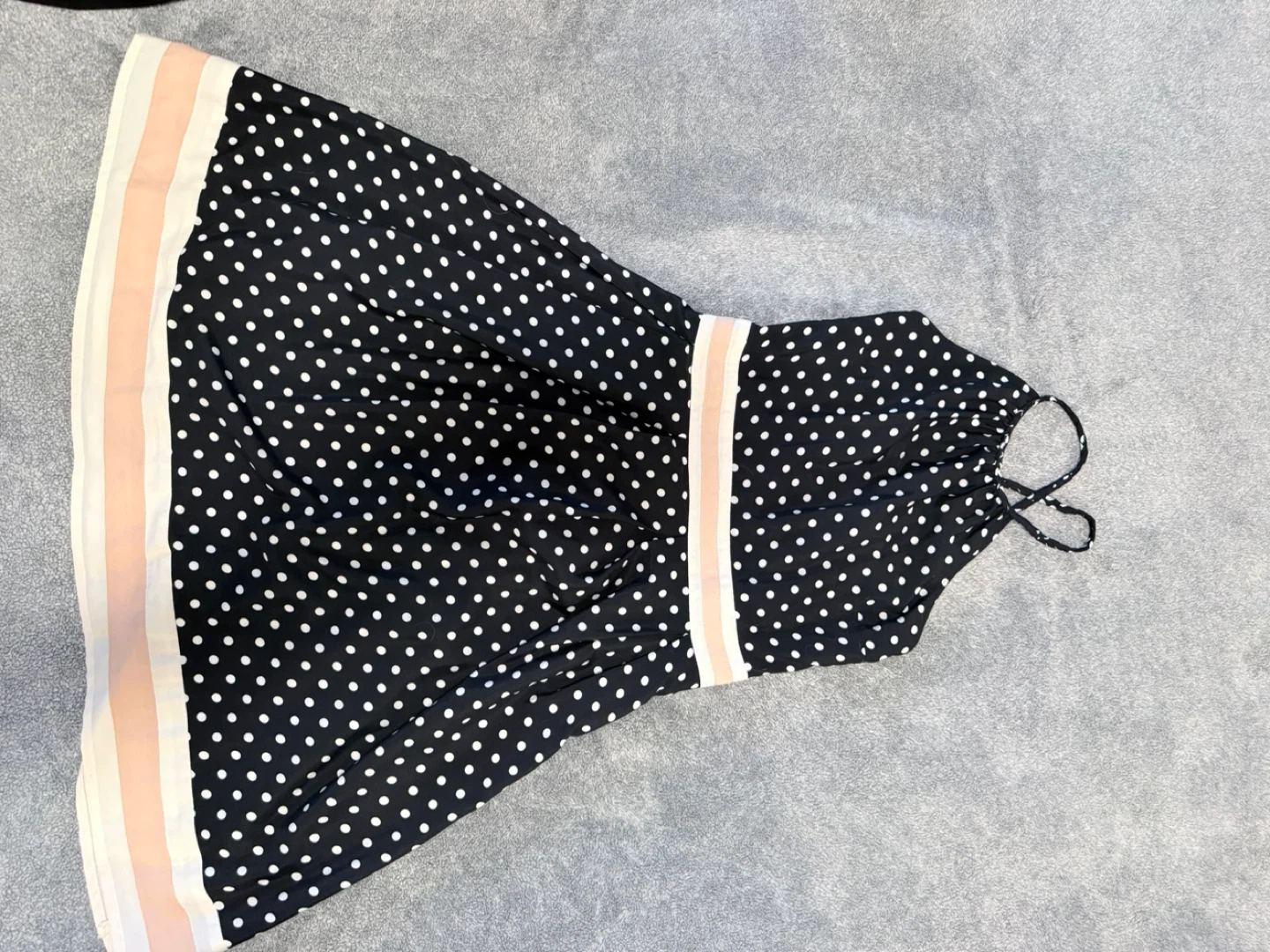 Black polka dot dress with pink and white stripes - photo 5