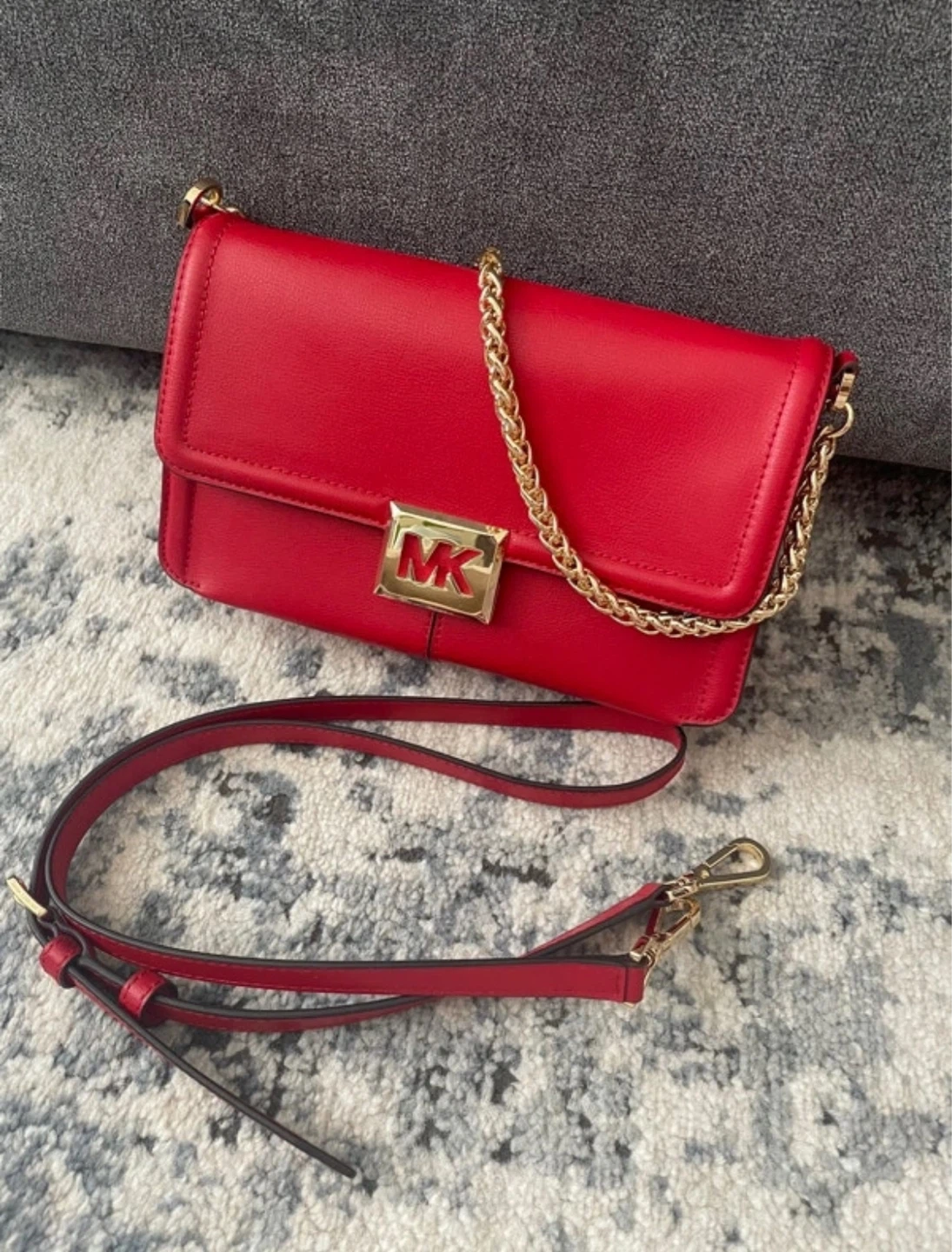 NEW! Michael Kors Sonia Medium Leather Shoulder Bag - photo 2