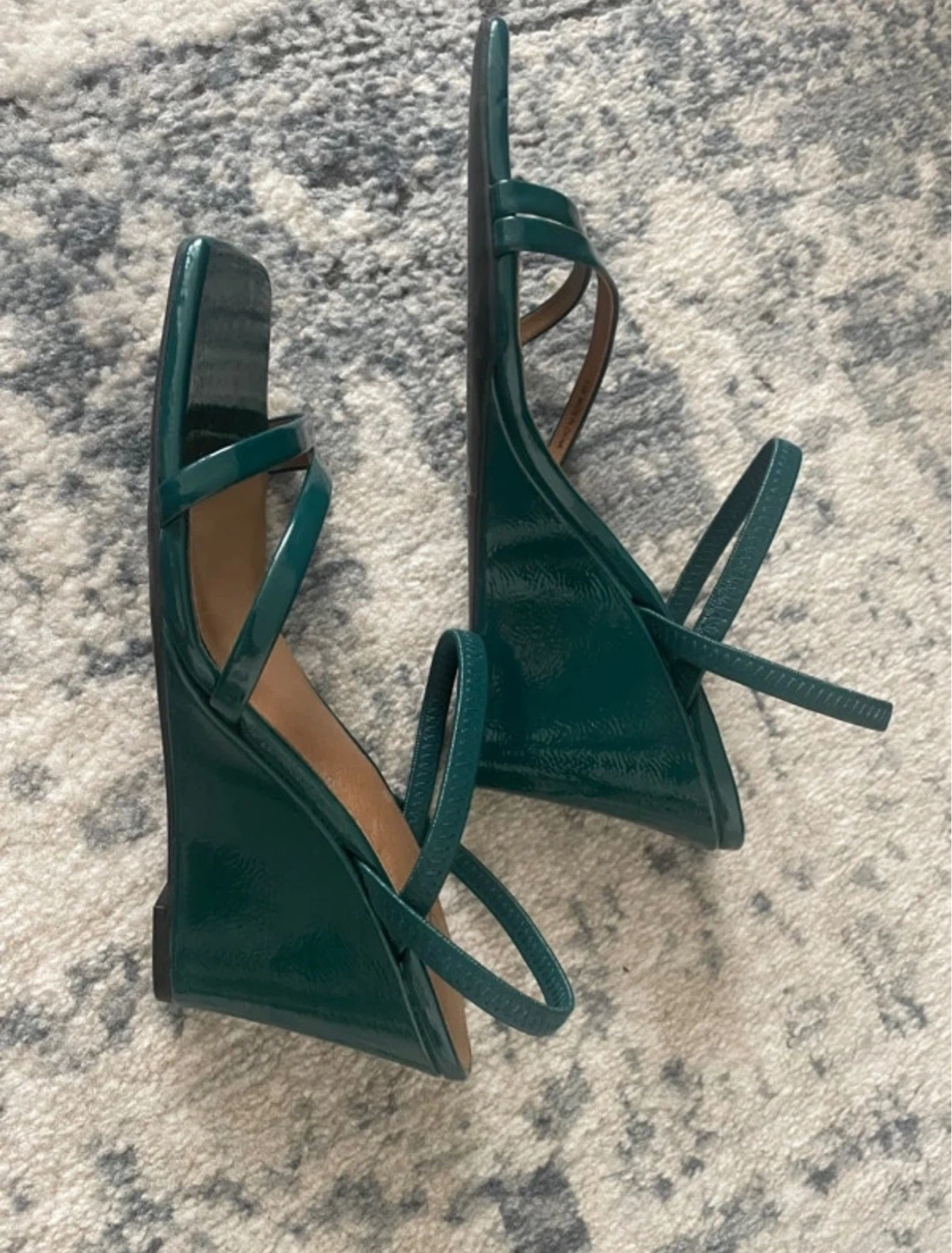 Sandals Women's 8.5 Green - BRAND NEW! - photo 3