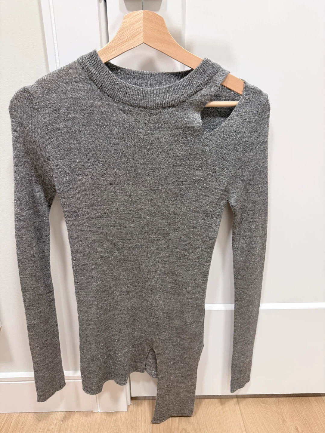 Punto Roma Grey Cut-Out Knit Sweater - photo 2
