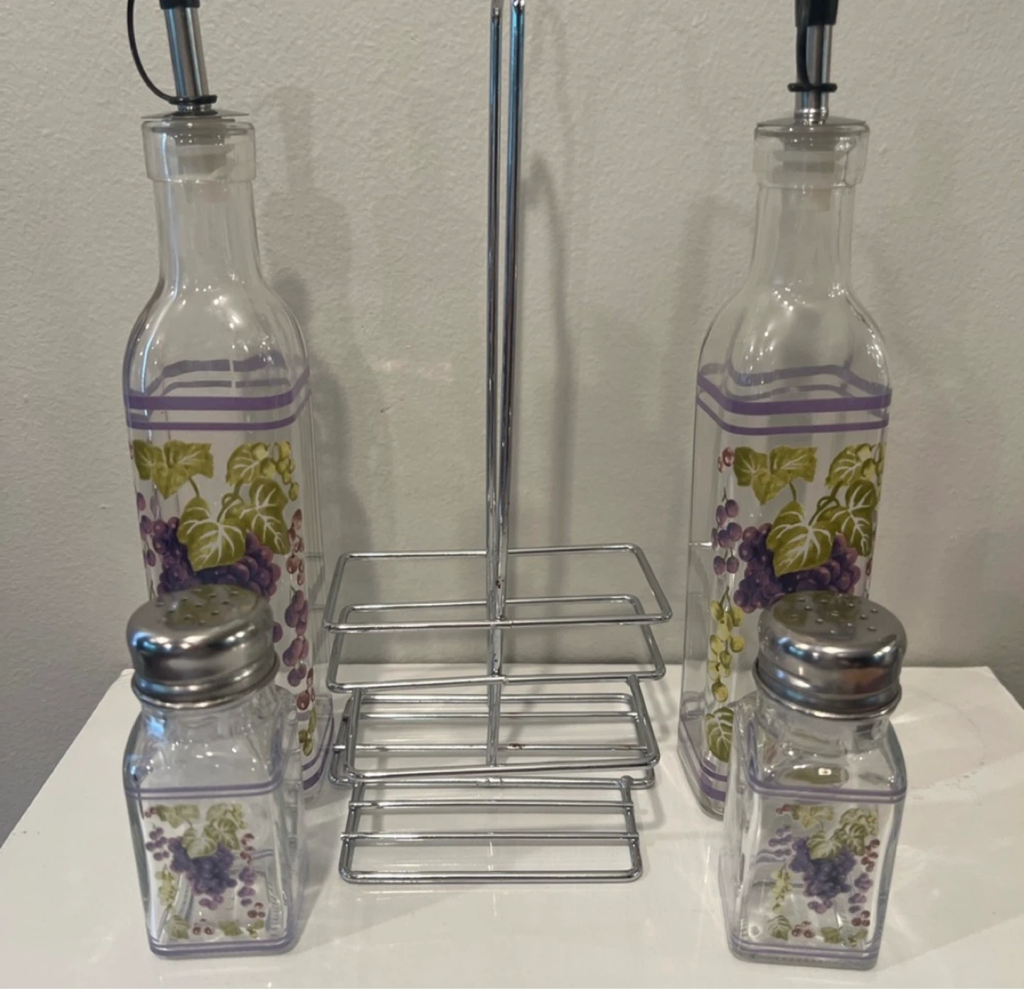 Salt & Pepper shakers, Oil and Vinegar Dispenser Set - photo 3
