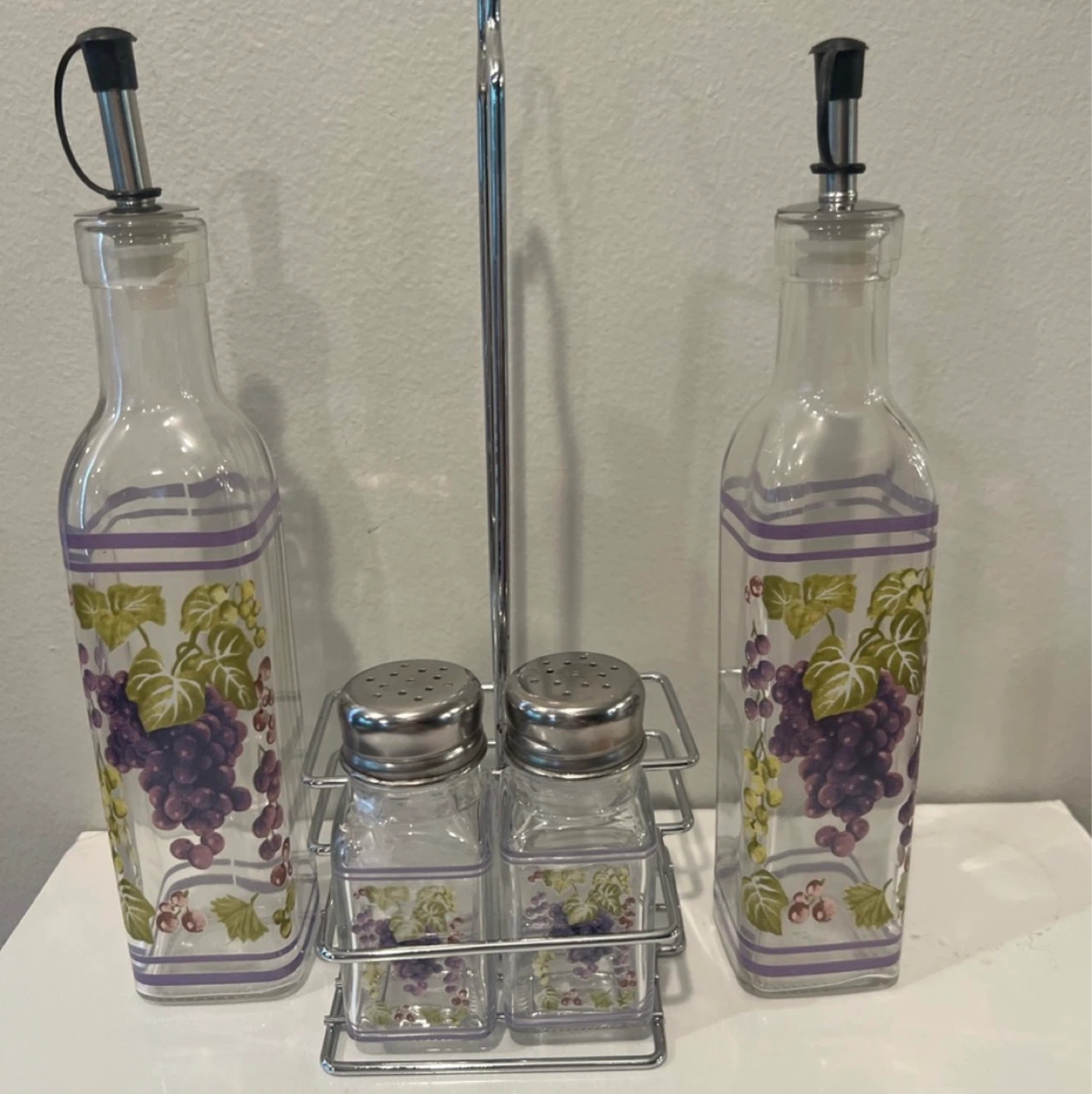 Salt & Pepper shakers, Oil and Vinegar Dispenser Set - photo 4