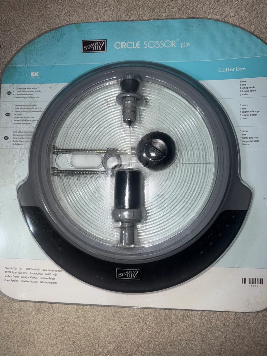 Stampin' Up! Circle Scissor Plus Cutter Bee Crafting Tool