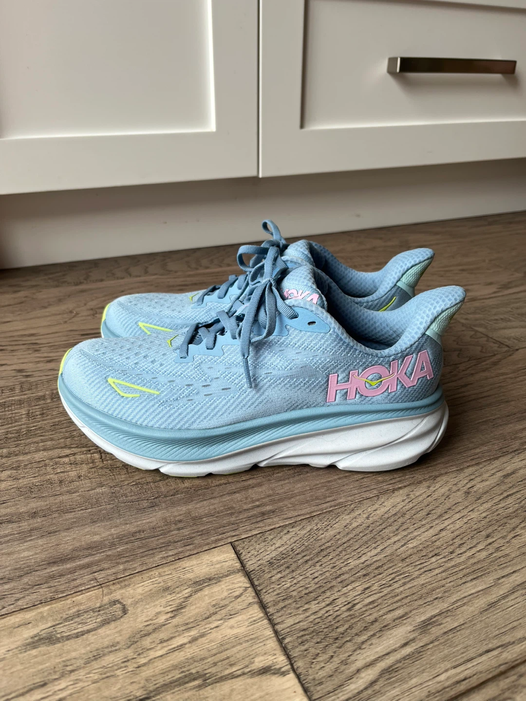 Hoka Clifton 9 Women's Running Shoes