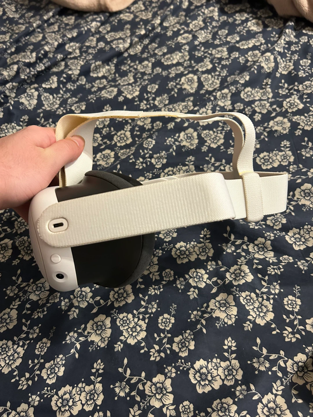 Meta Quest 3 VR Headset 512GB - photo 2